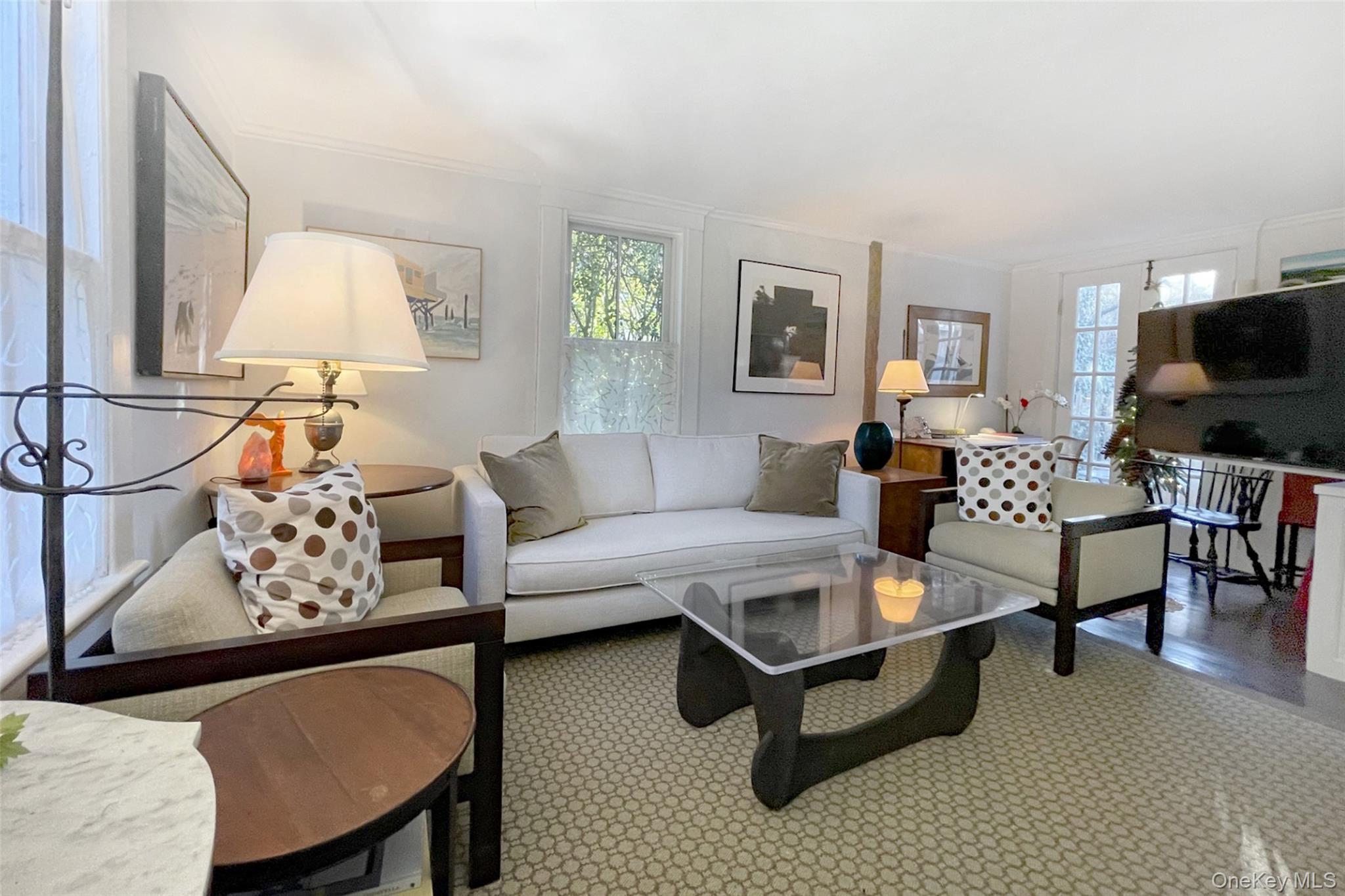 #3 photo, 28 Bowden Square, サフォーク郡 Southampton , NY 11968