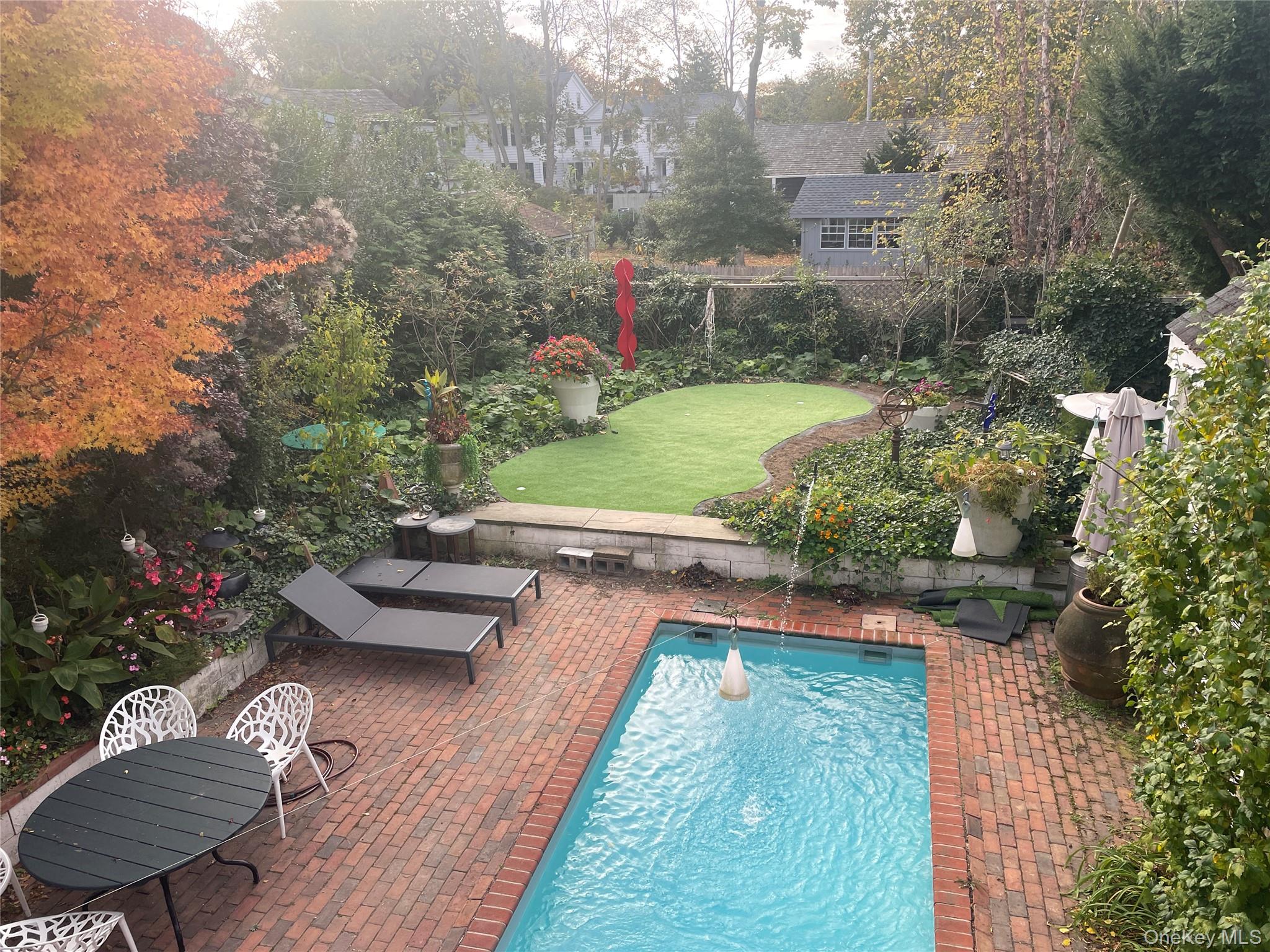 #6 photo, 28 Bowden Square, サフォーク郡 Southampton , NY 11968