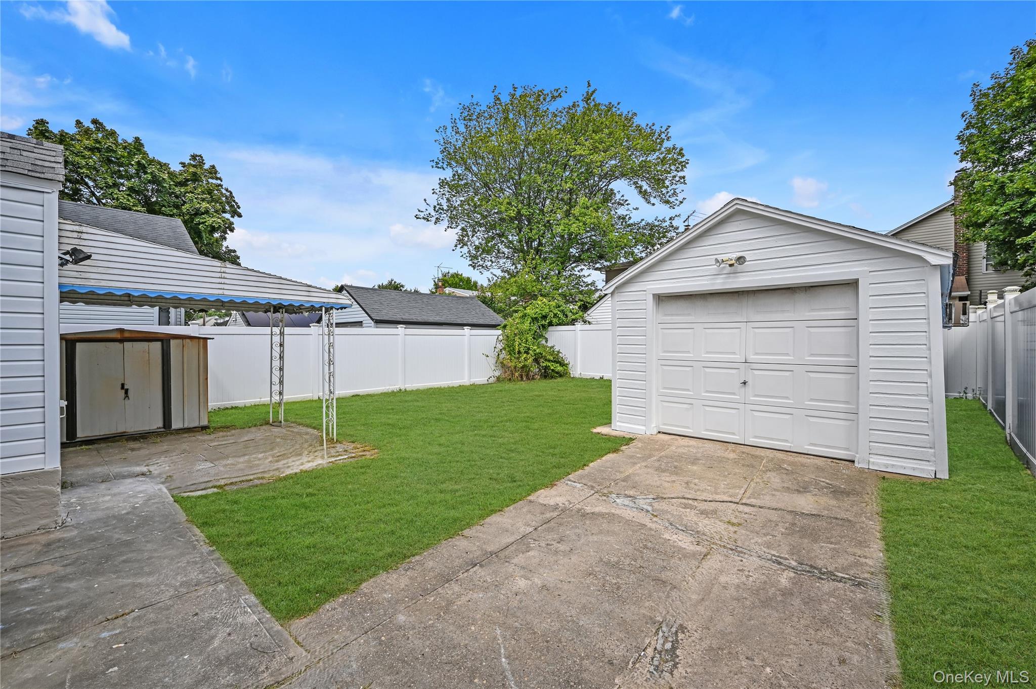 #16 photo, 179 Hoffman Avenue, ナッソー郡 Elmont , NY 11003