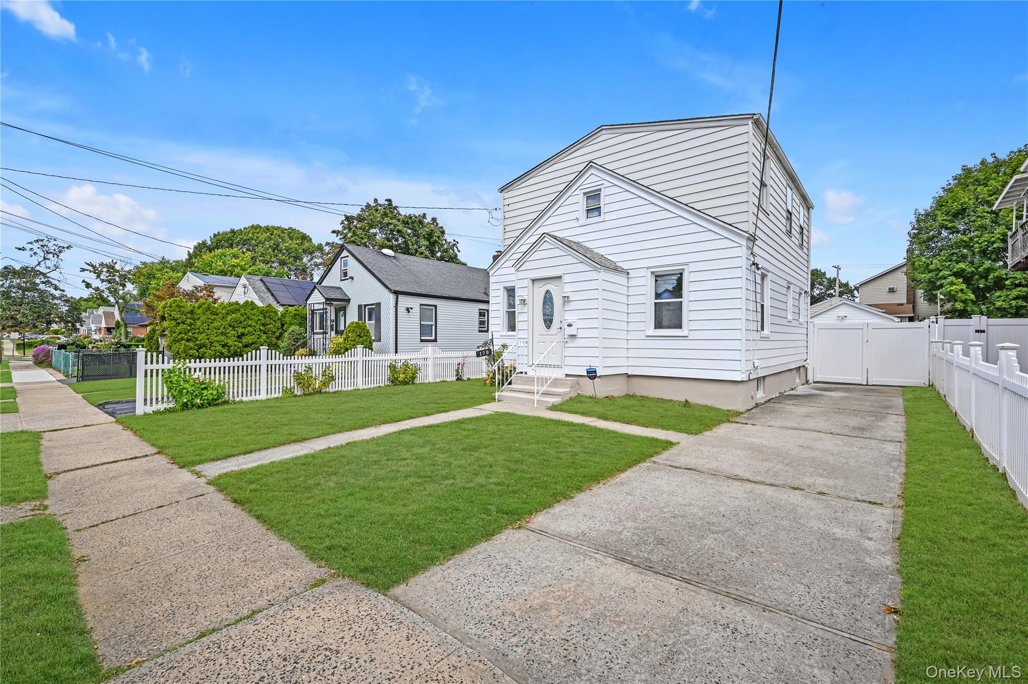 #17 photo, 179 Hoffman Avenue, ナッソー郡 Elmont , NY 11003