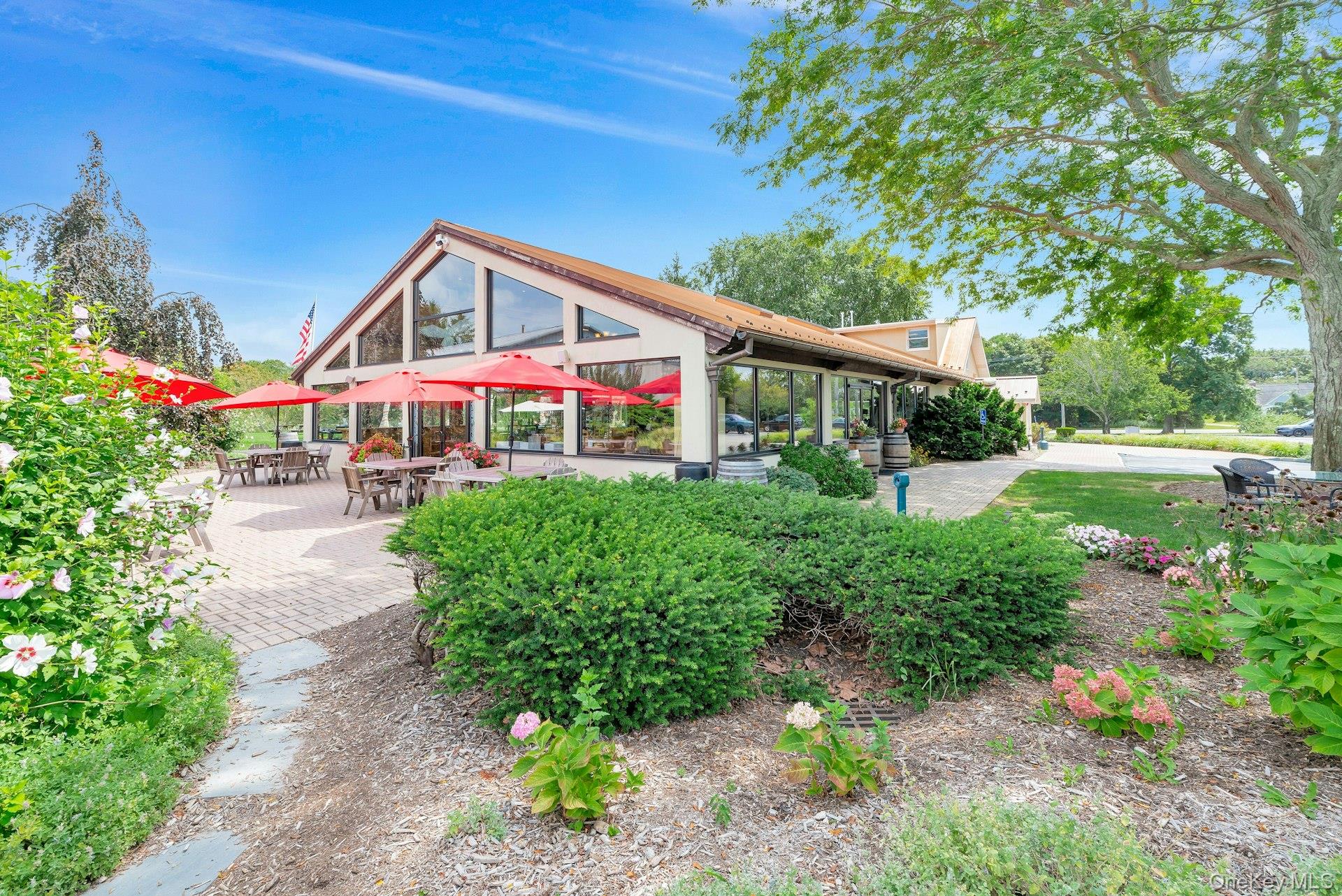 #6 photo, 44075 Route 25, サフォーク郡 Peconic , NY 11971