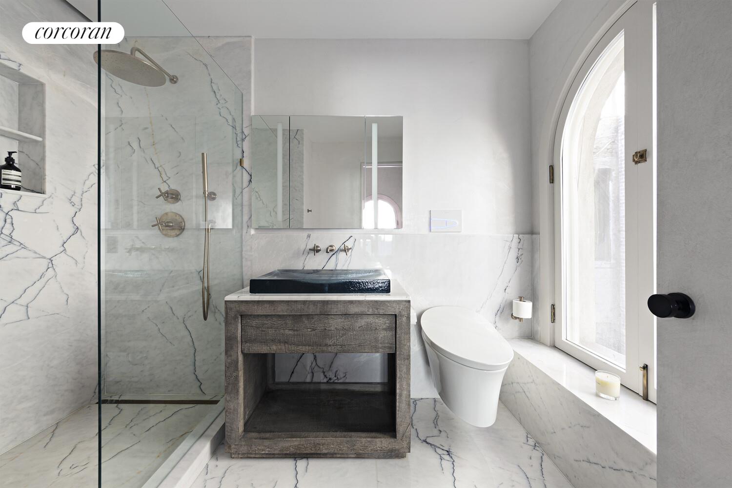 #13 photo, 22 WOOSTER Street, SoHo , NY 10013