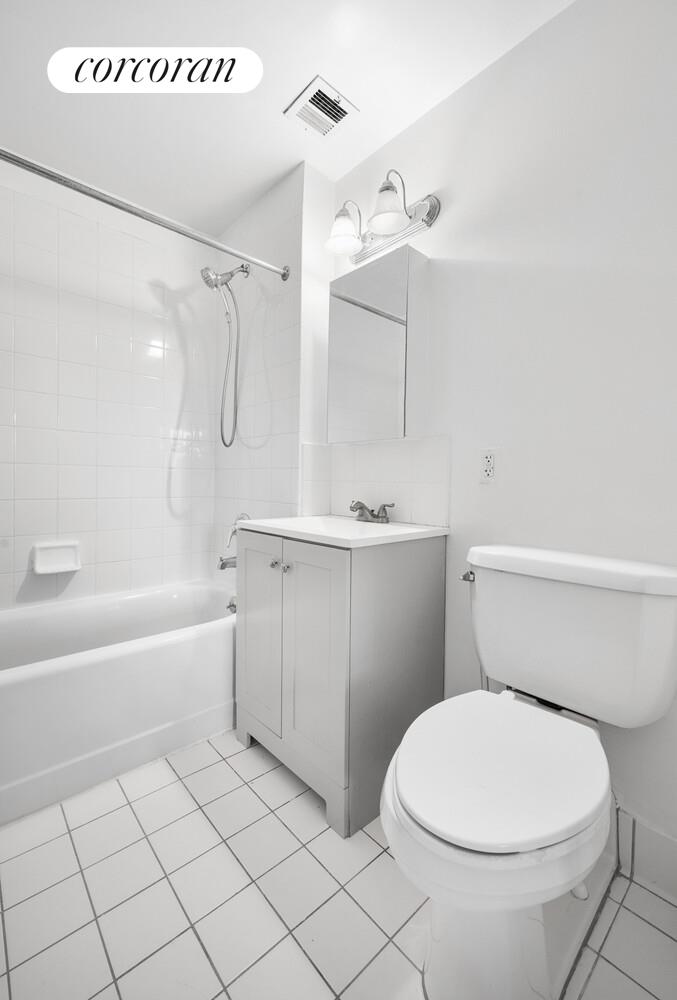 #7 photo, 130 BRADHURST Avenue, マンハッタン Central Harlem , NY 10039