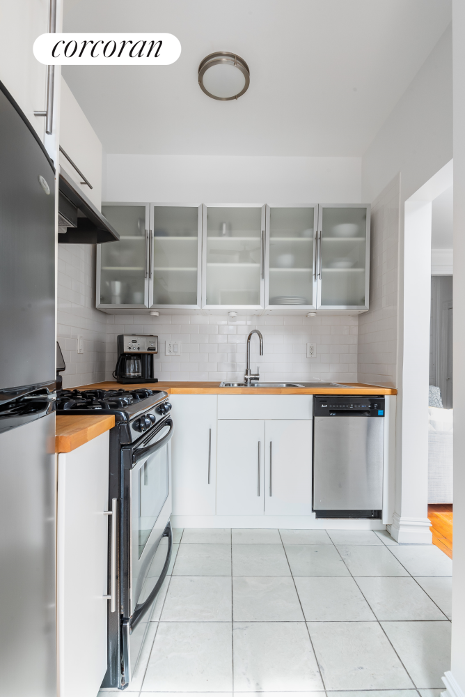 #7 photo, Brooklyn, Greenpoint , NY 11222