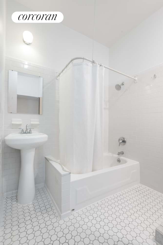 #9 photo, Brooklyn, Greenpoint , NY 11222