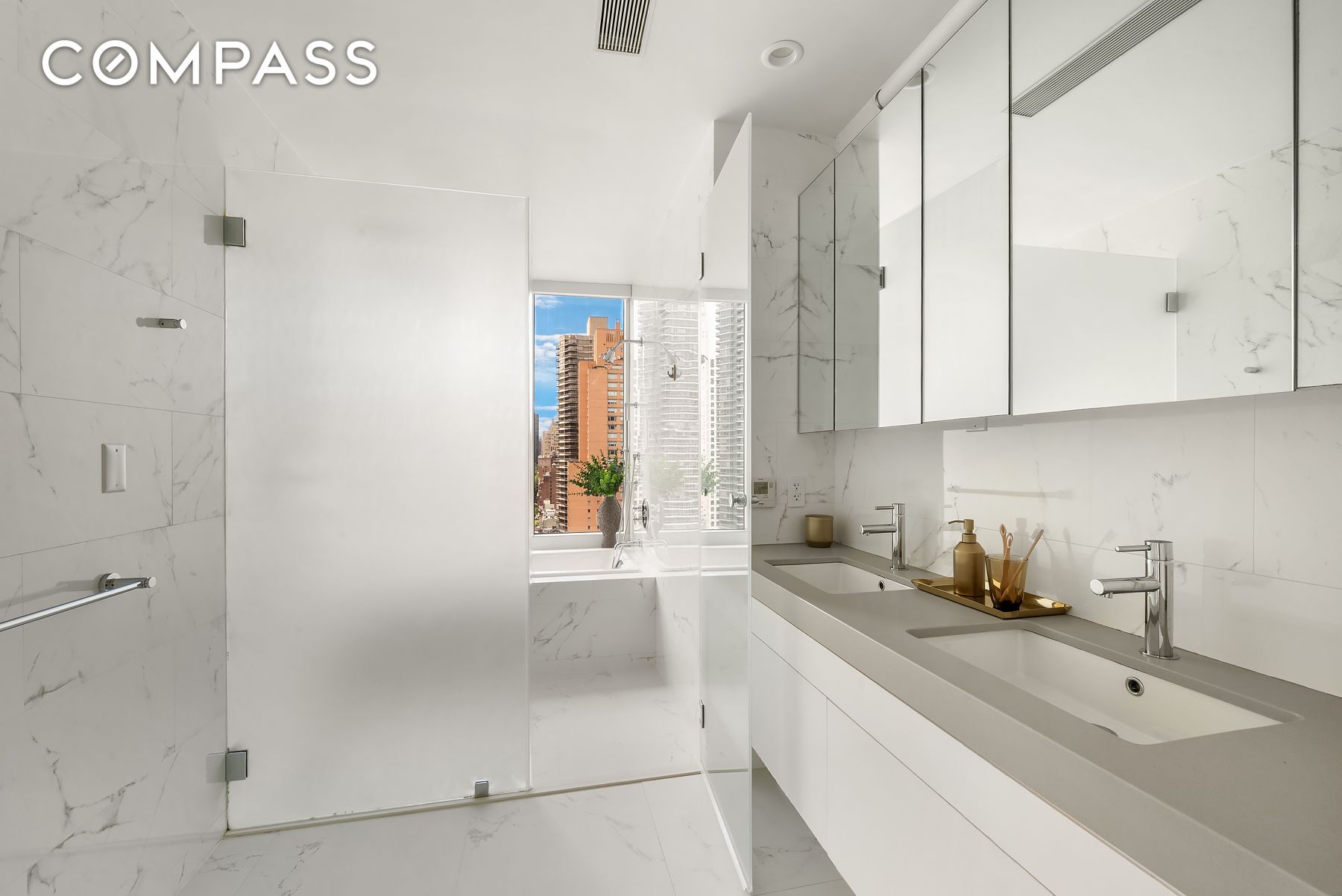 #8 photo, 301 E 61st Street, マンハッタン Lenox Hill , NY 10065