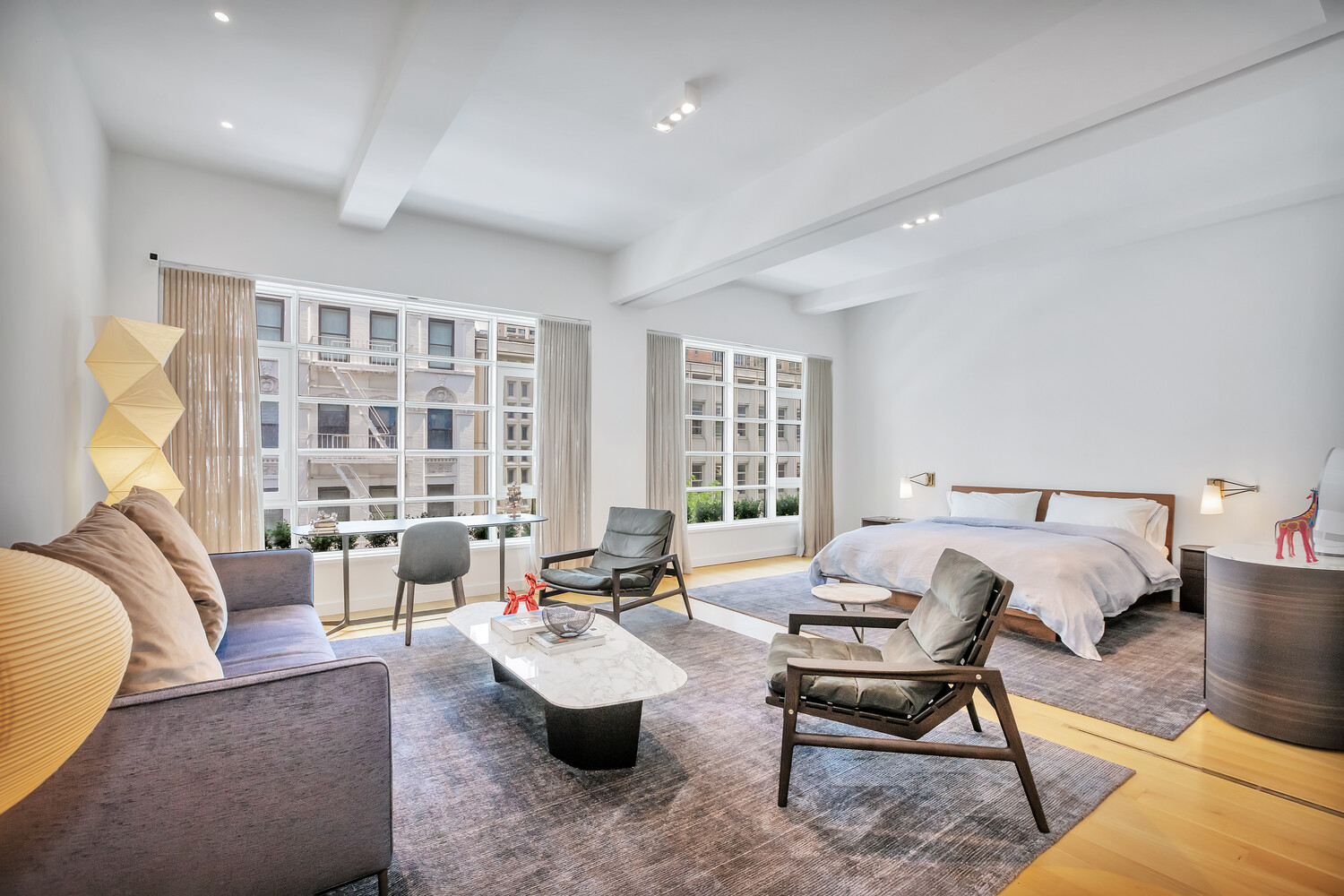 #12 photo, 318 W 52ND Street, マンハッタン Hells Kitchen , NY 10019