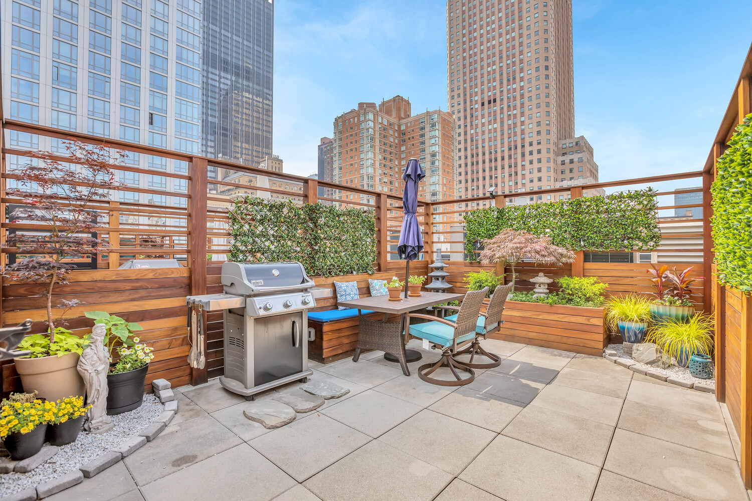 #20 photo, 318 W 52ND Street, マンハッタン Hells Kitchen , NY 10019