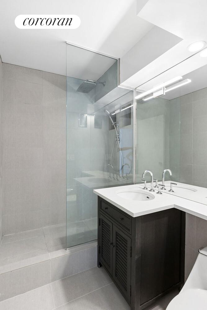 #13 photo, 70 E 10TH Street, Greenwich Village , NY 10003