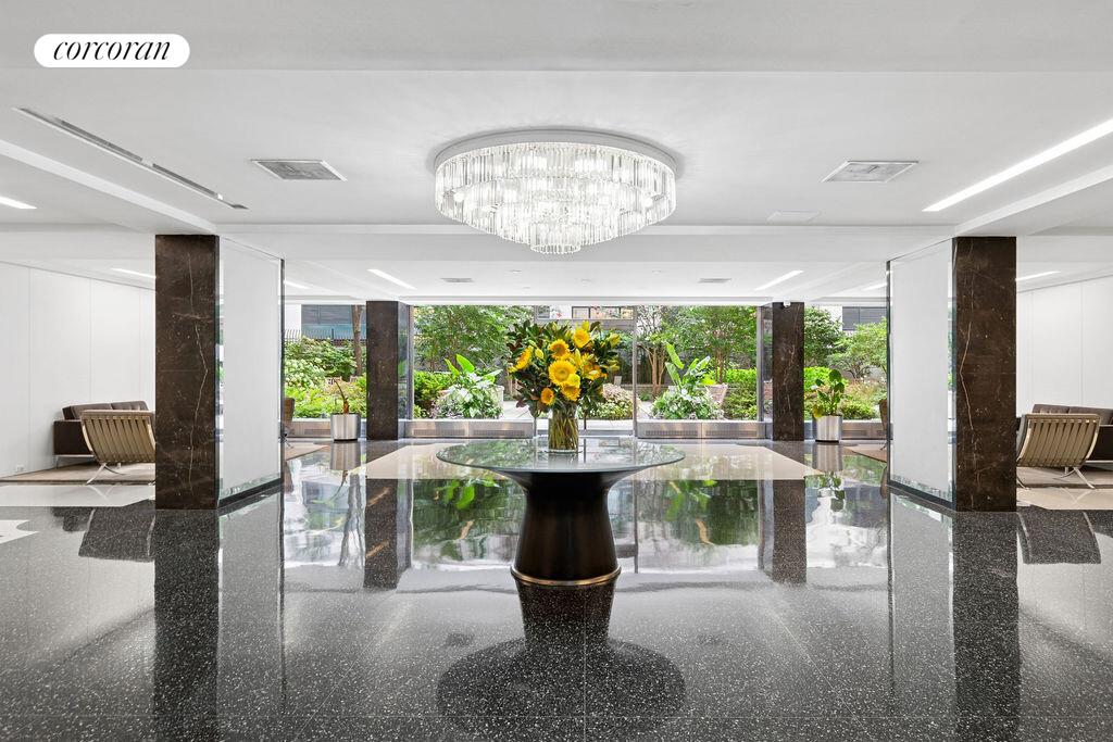 #20 photo, 70 E 10TH Street, Greenwich Village , NY 10003