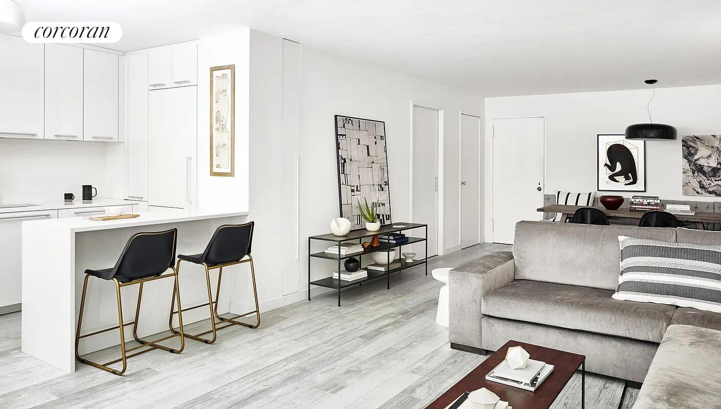 #4 photo, 70 E 10TH Street, Greenwich Village , NY 10003