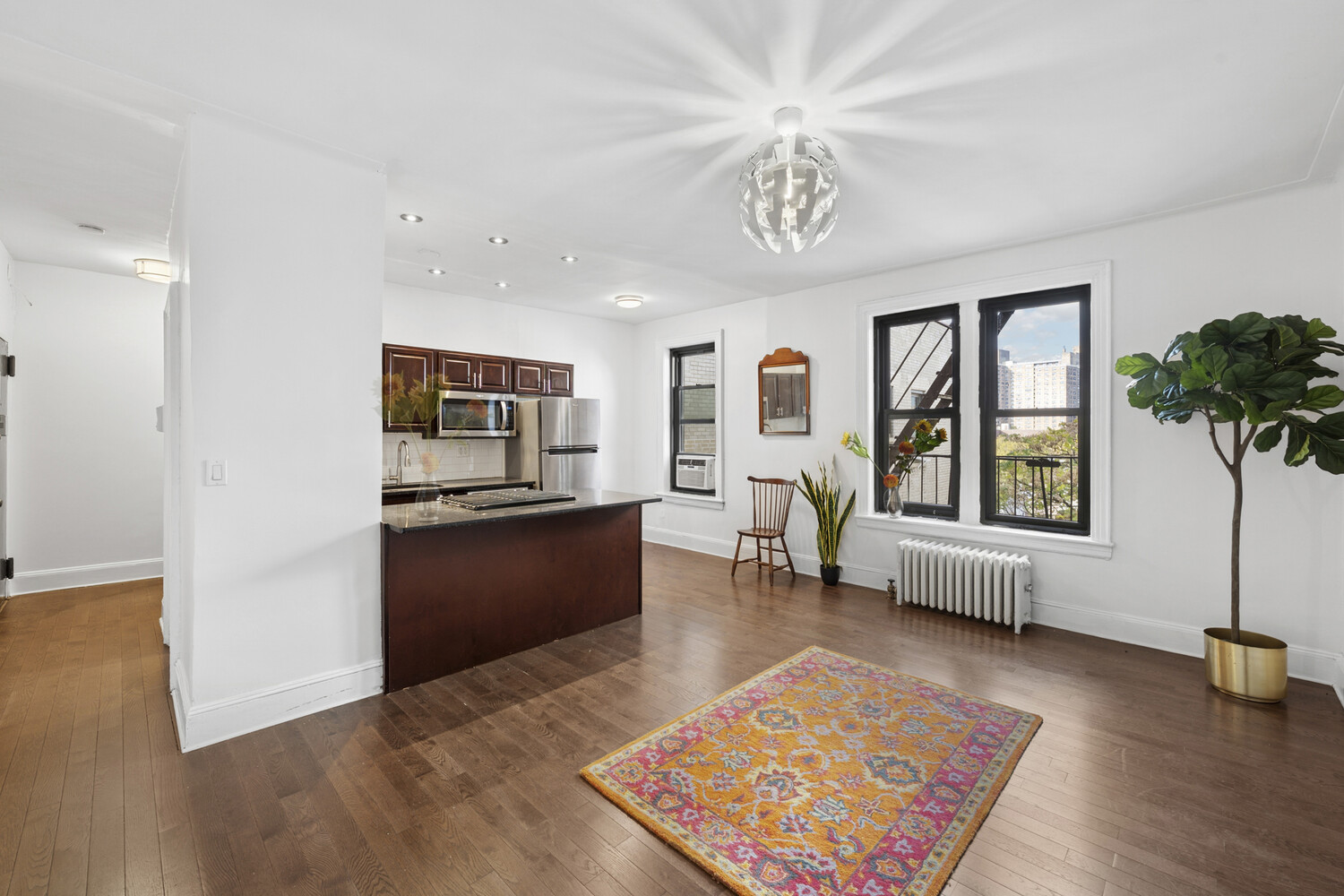 #7 photo, 345 MONTGOMERY Street, ブルックリン区 Crown Heights , NY 11213