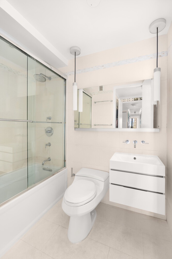 #6 photo, 30 W 61ST Street, マンハッタン Lincoln Square , NY 10023