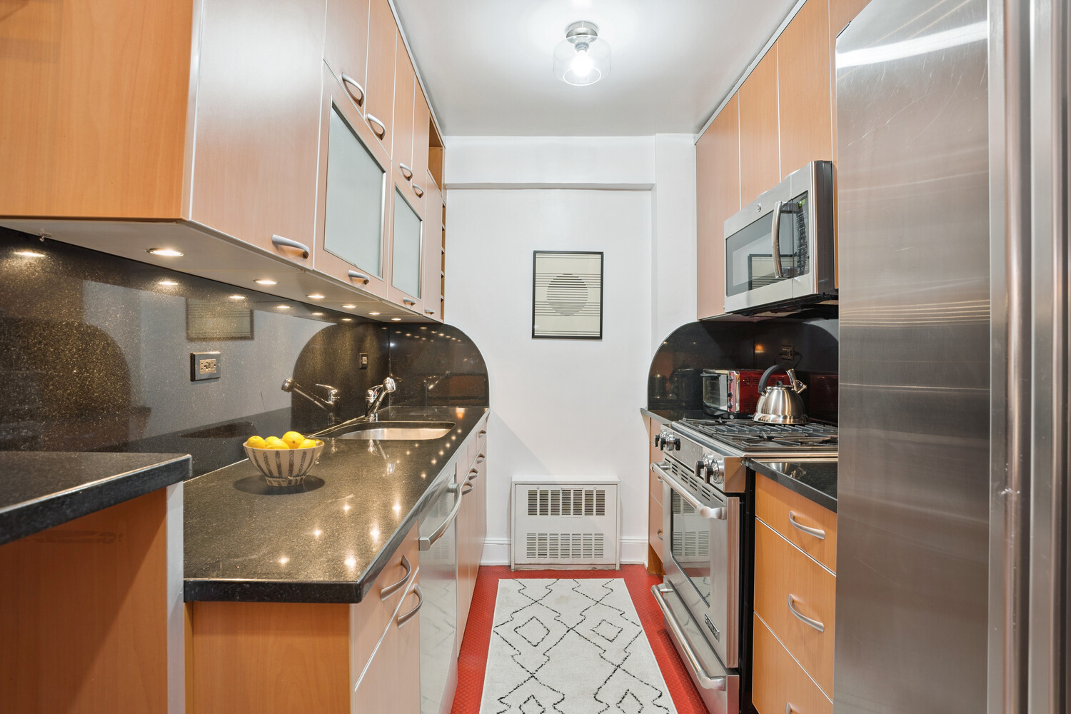 #4 photo, 520 E 76TH Street, マンハッタン Lenox Hill , NY 10021