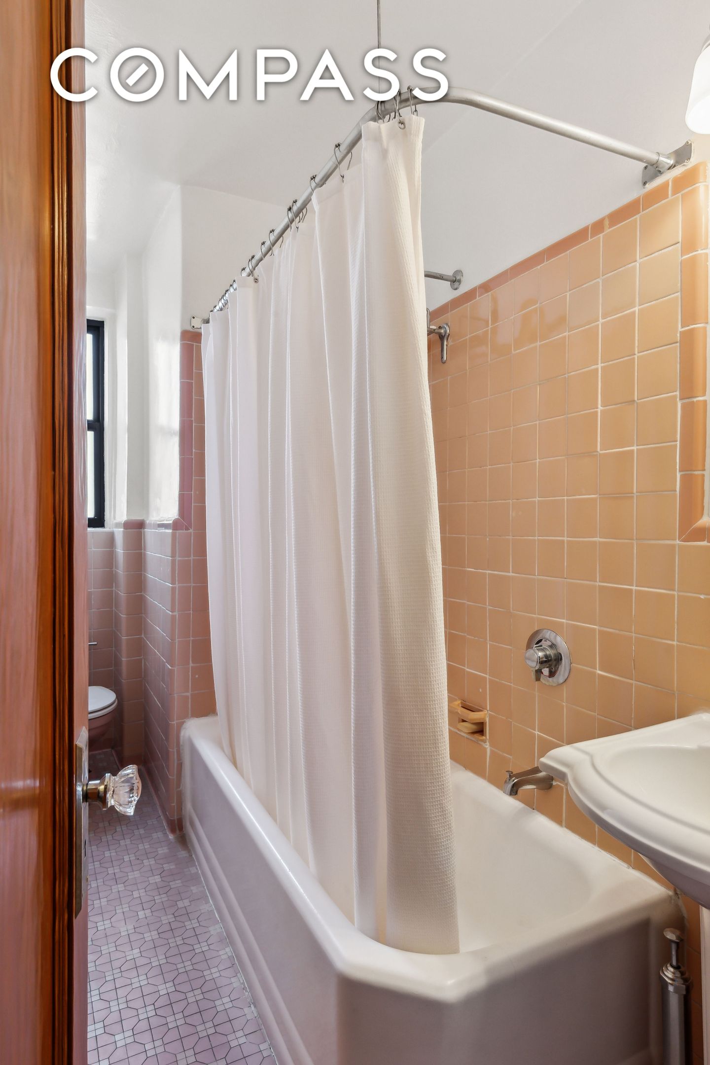 #11 photo, 45 Park Terrace W, マンハッタン Inwood , NY 10034