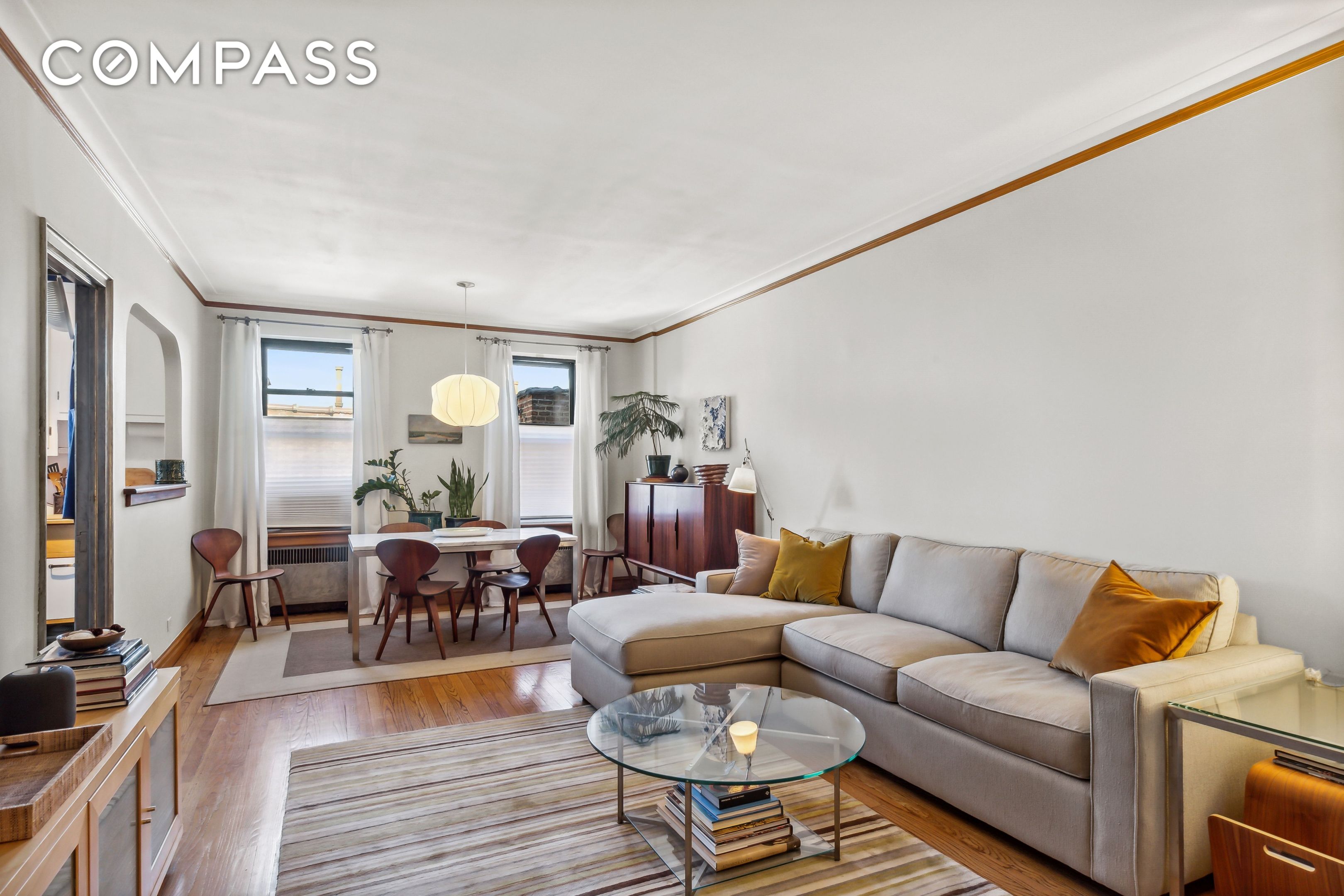 #3 photo, 45 Park Terrace W, マンハッタン Inwood , NY 10034