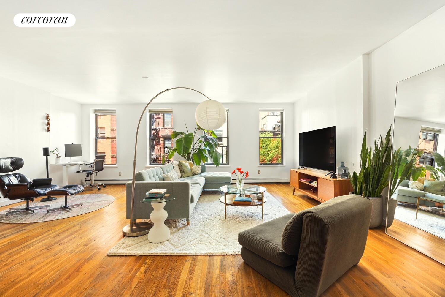 #1 photo, 56 LUDLOW Street, मैनहटन Lower East Side , NY 10002