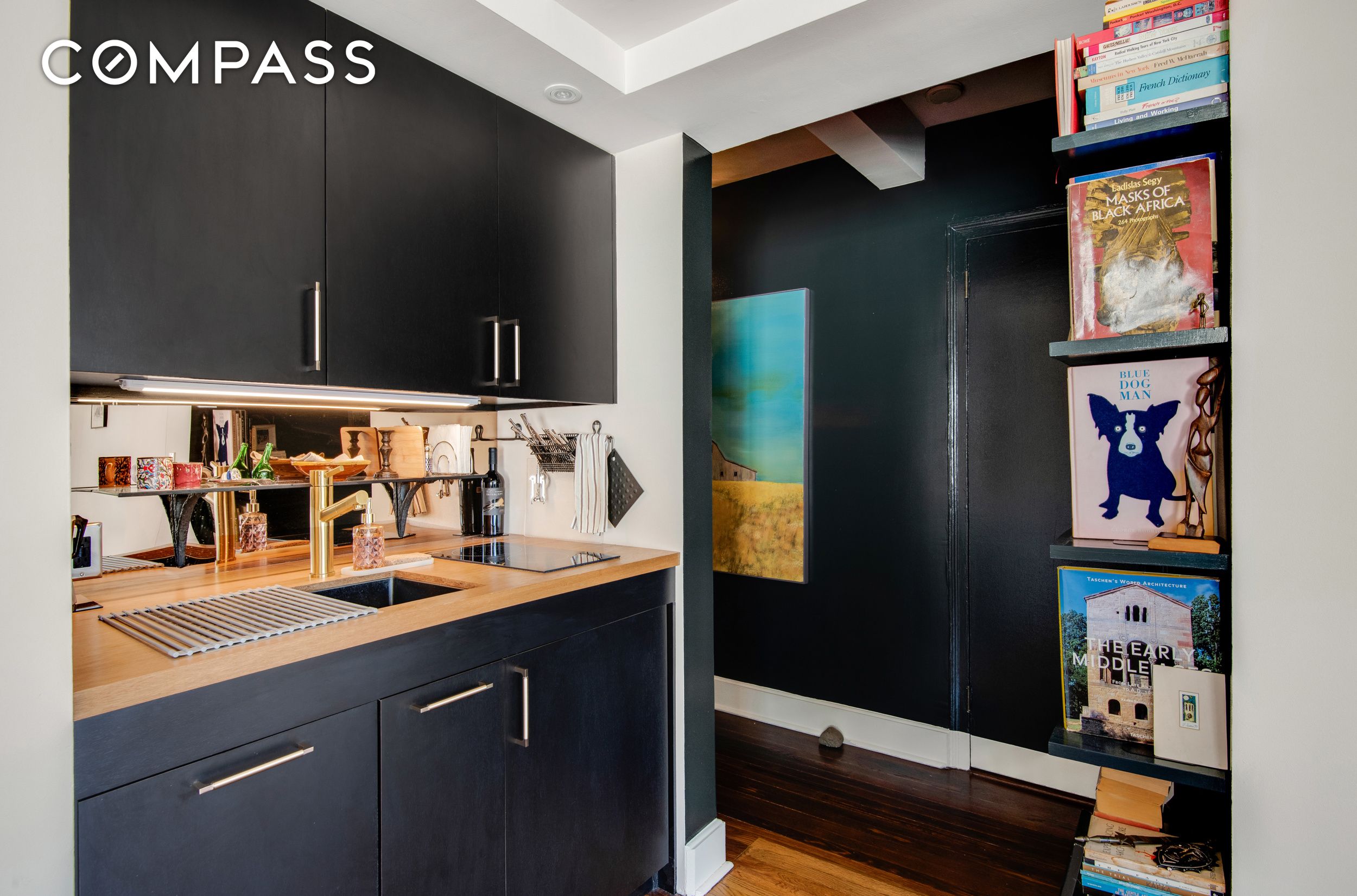 #9 photo, 320 E 42nd Street, マンハッタン Murray Hill , NY 10017