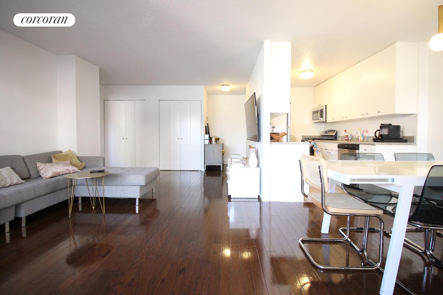 #4 photo, New York City, Upper West Side , NY 10024