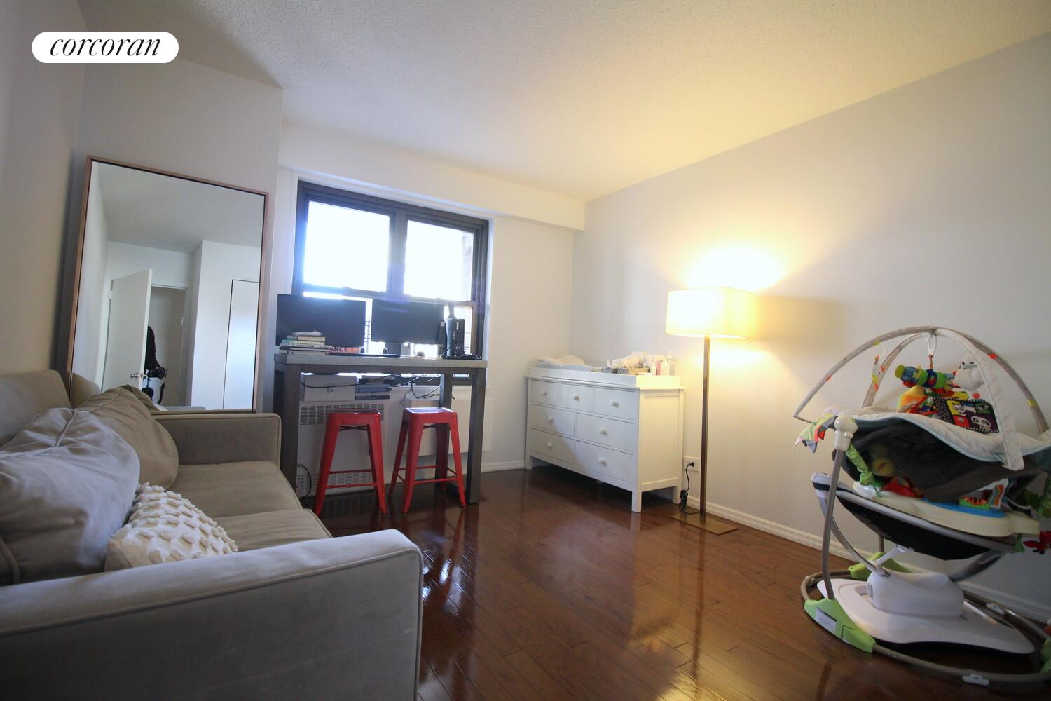 #9 photo, New York City, Upper West Side , NY 10024