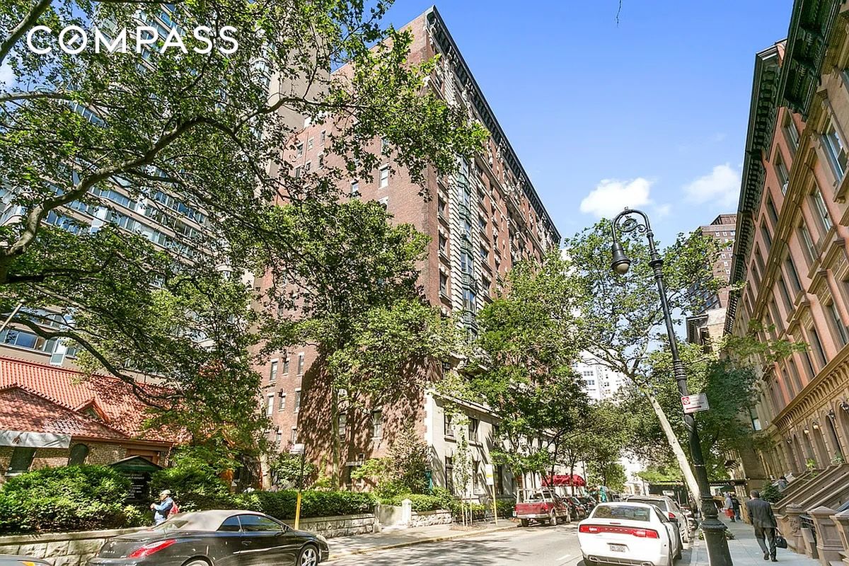 #14 photo, 140 W 69th Street, マンハッタン Upper West Side , NY 10023
