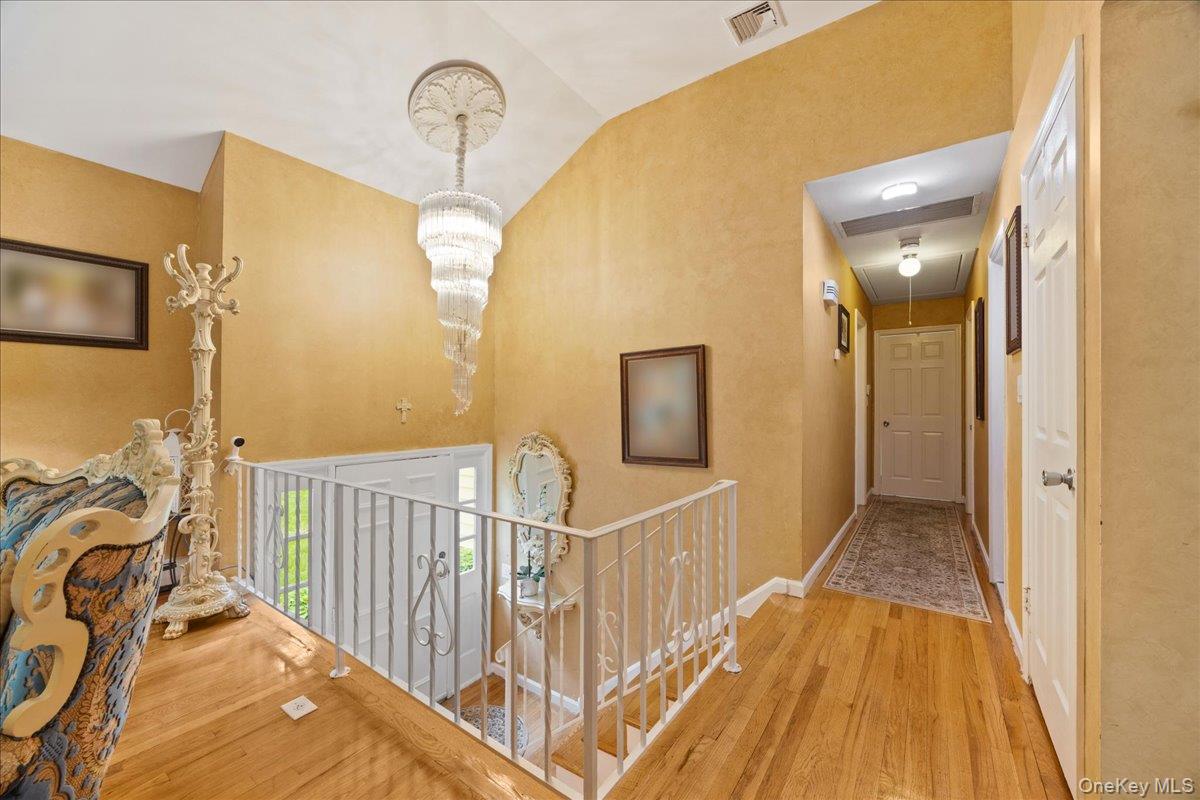 #8 photo, 550 Saw Mill River Road, Millwood , NY 10546