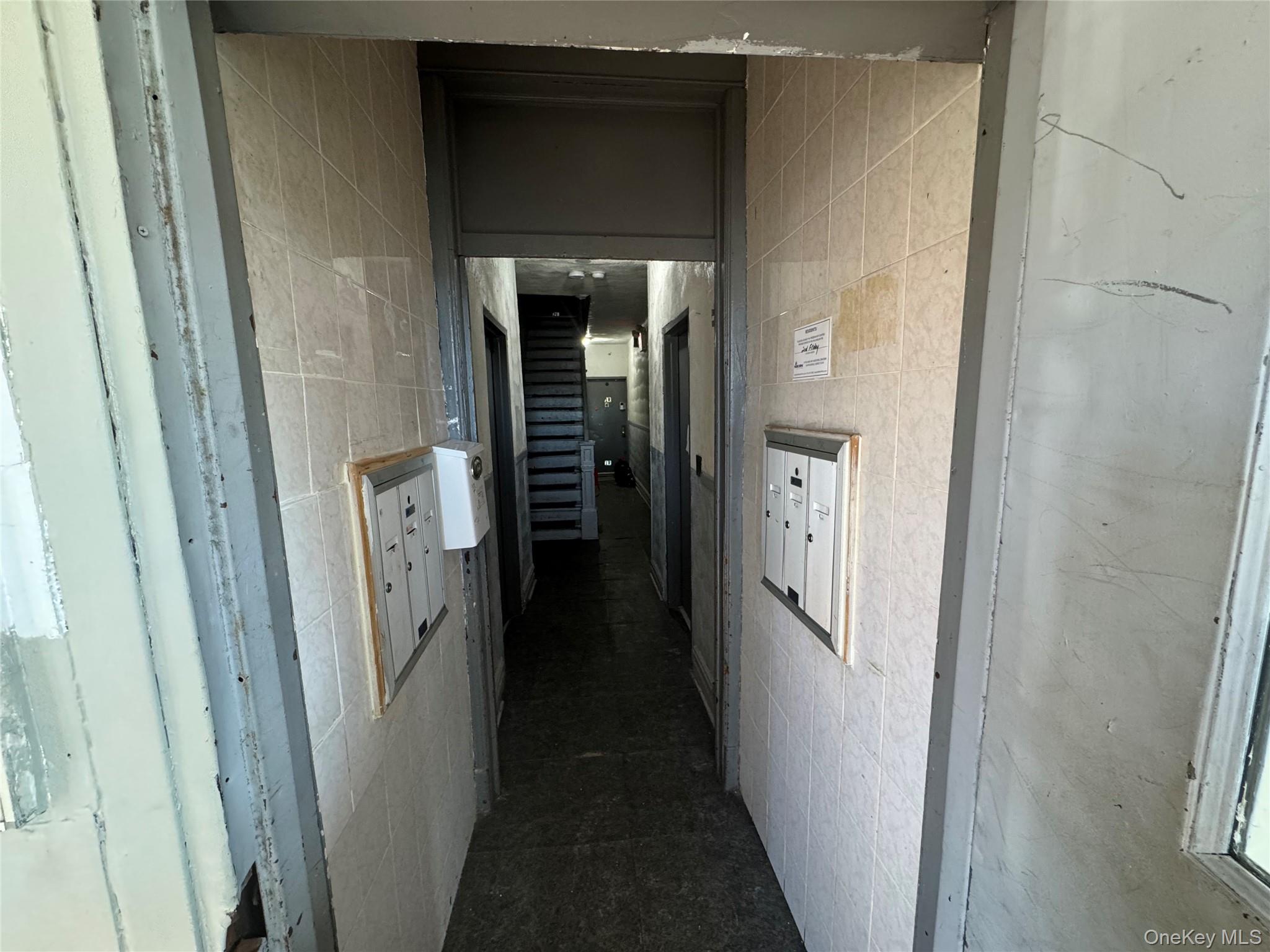 #6 photo, 41-43 Currans, Yonkers , NY 10701