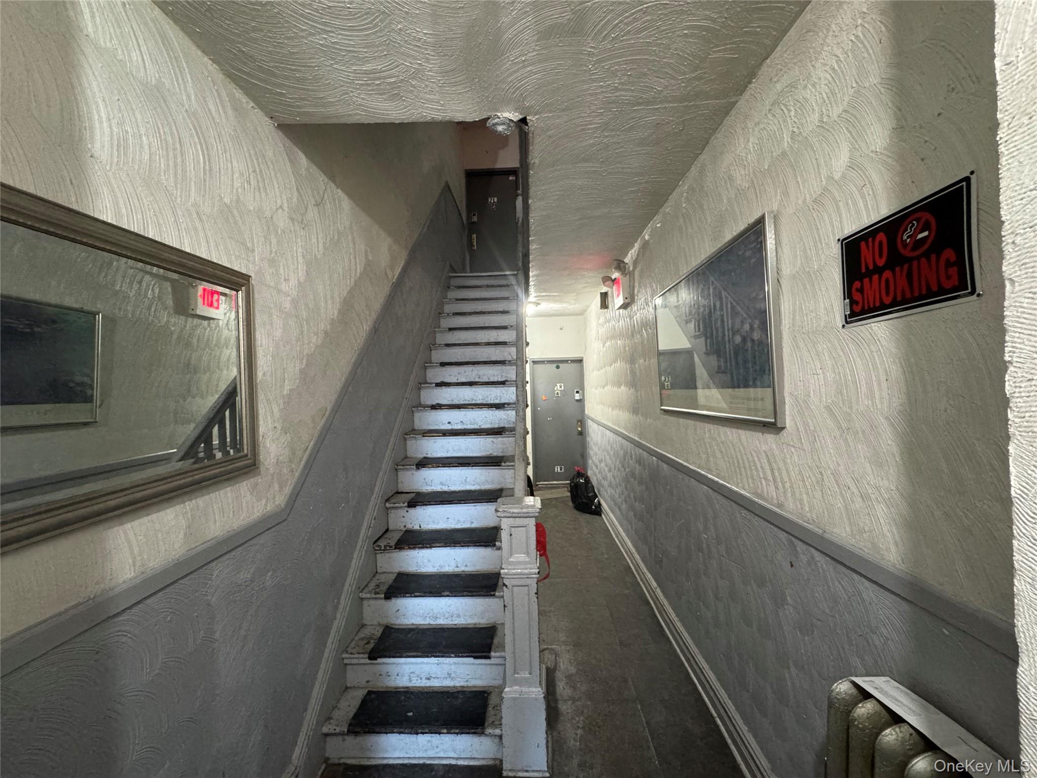 #7 photo, 41-43 Currans, Yonkers , NY 10701