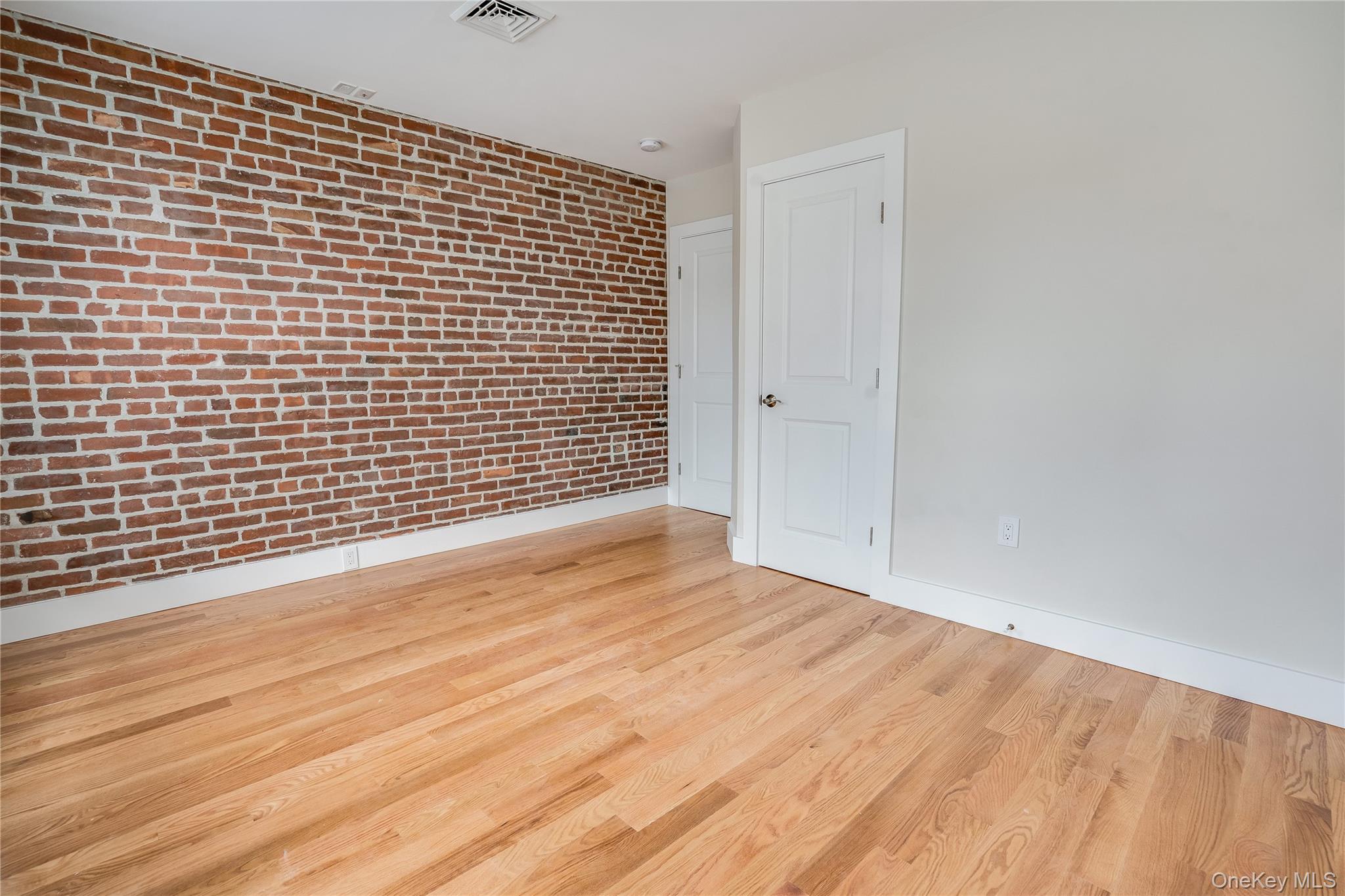 #15 photo, 16 S Division Street, Peekskill , NY 10566