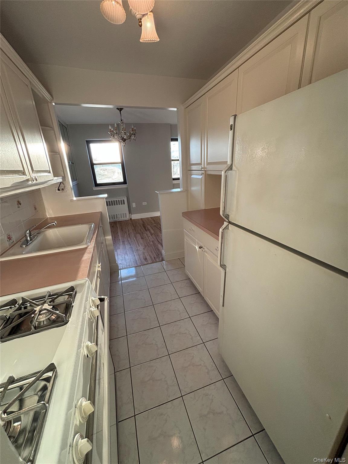 #10 photo, 4200 Herkimer Place, ブロンクス区 Bronx , NY 10470