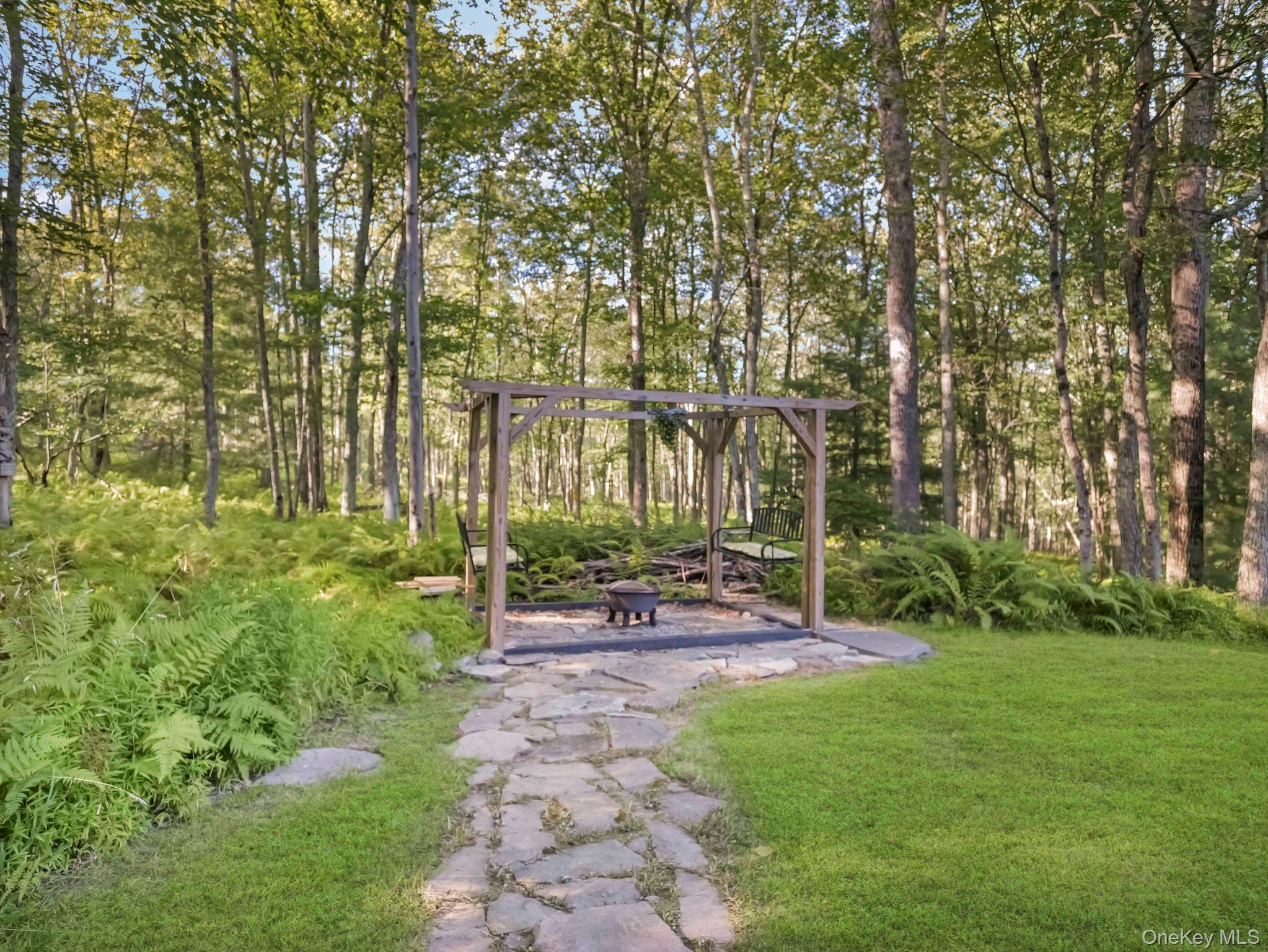 #18 photo, 47 Australia Road, Glen Spey , NY 12737