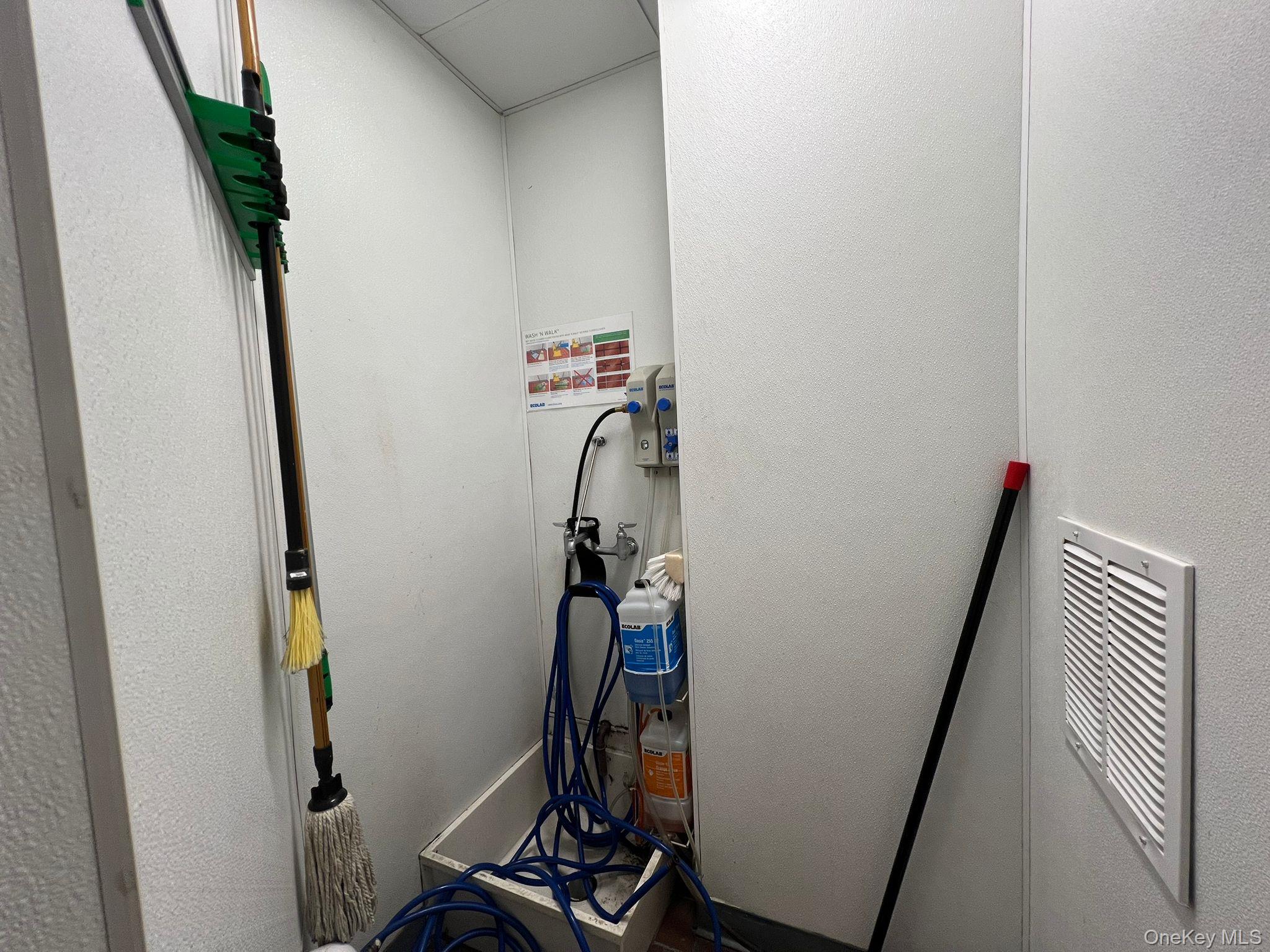 #13 photo, 33 Lecount Place, New Rochelle , NY 10801