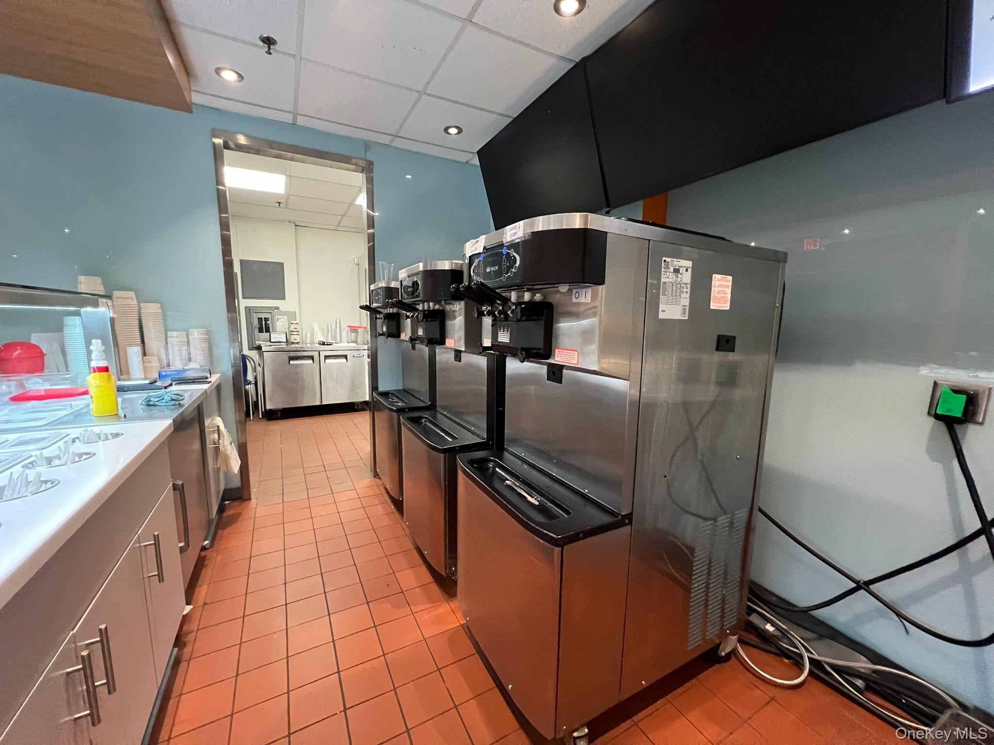 #7 photo, 33 Lecount Place, New Rochelle , NY 10801