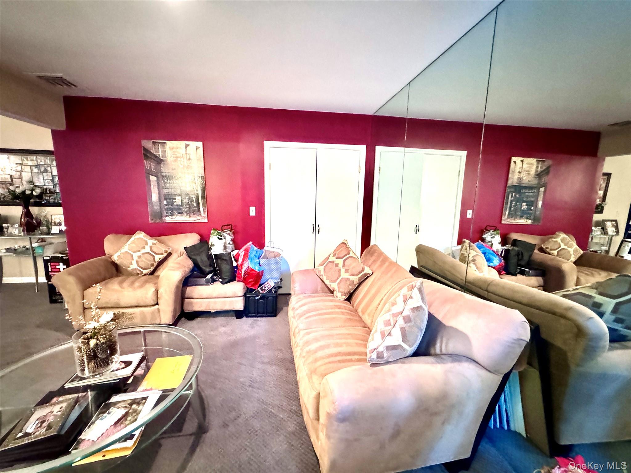 #8 photo, 195 Sackville Road, Garden City , NY 11530