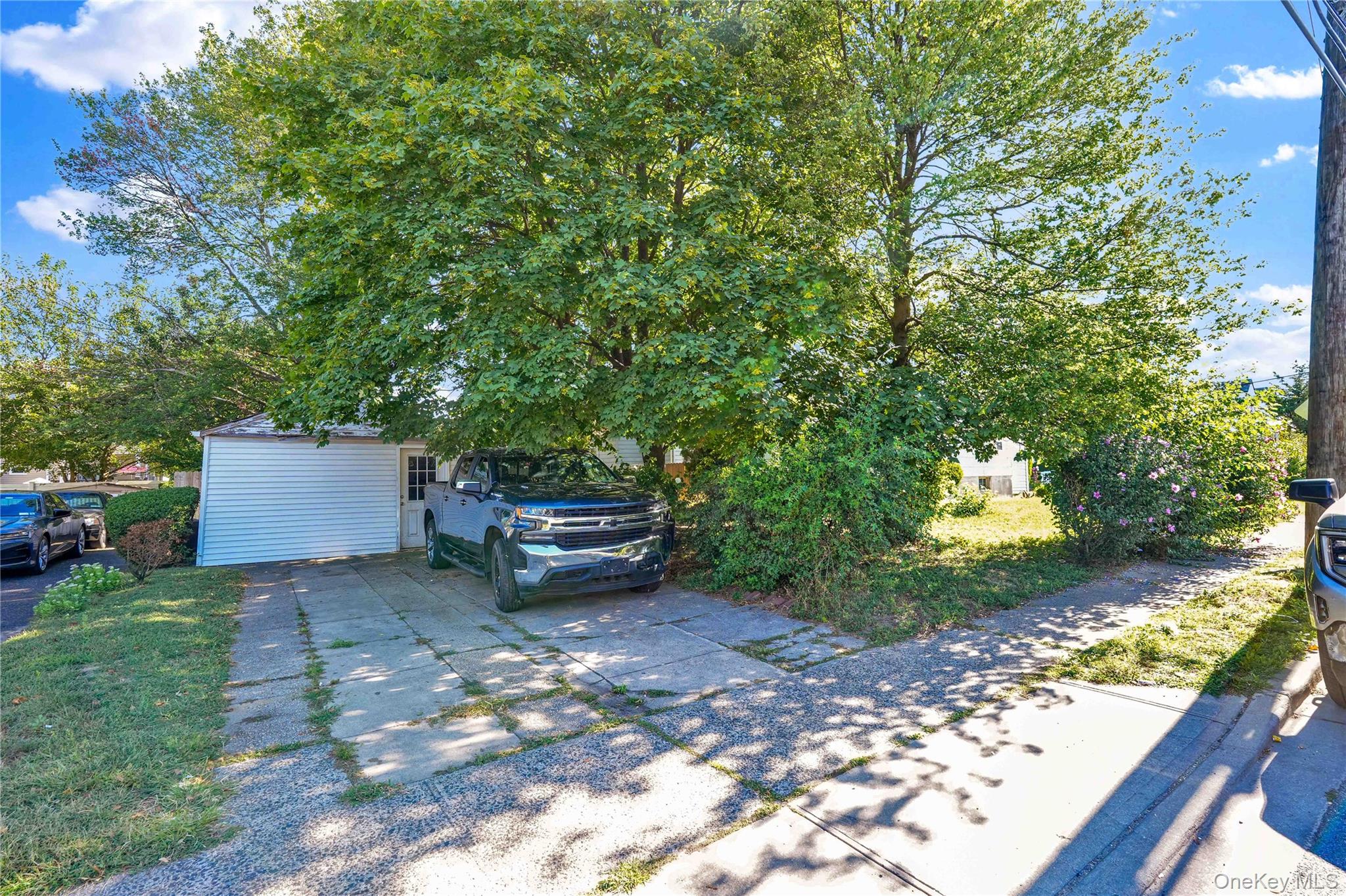 #15 photo, 42 Satterie Avenue, ナッソー郡 Valley Stream , NY 11580