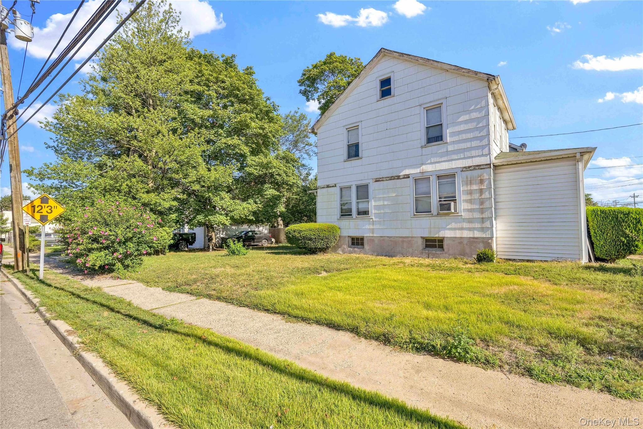 #17 photo, 42 Satterie Avenue, ナッソー郡 Valley Stream , NY 11580