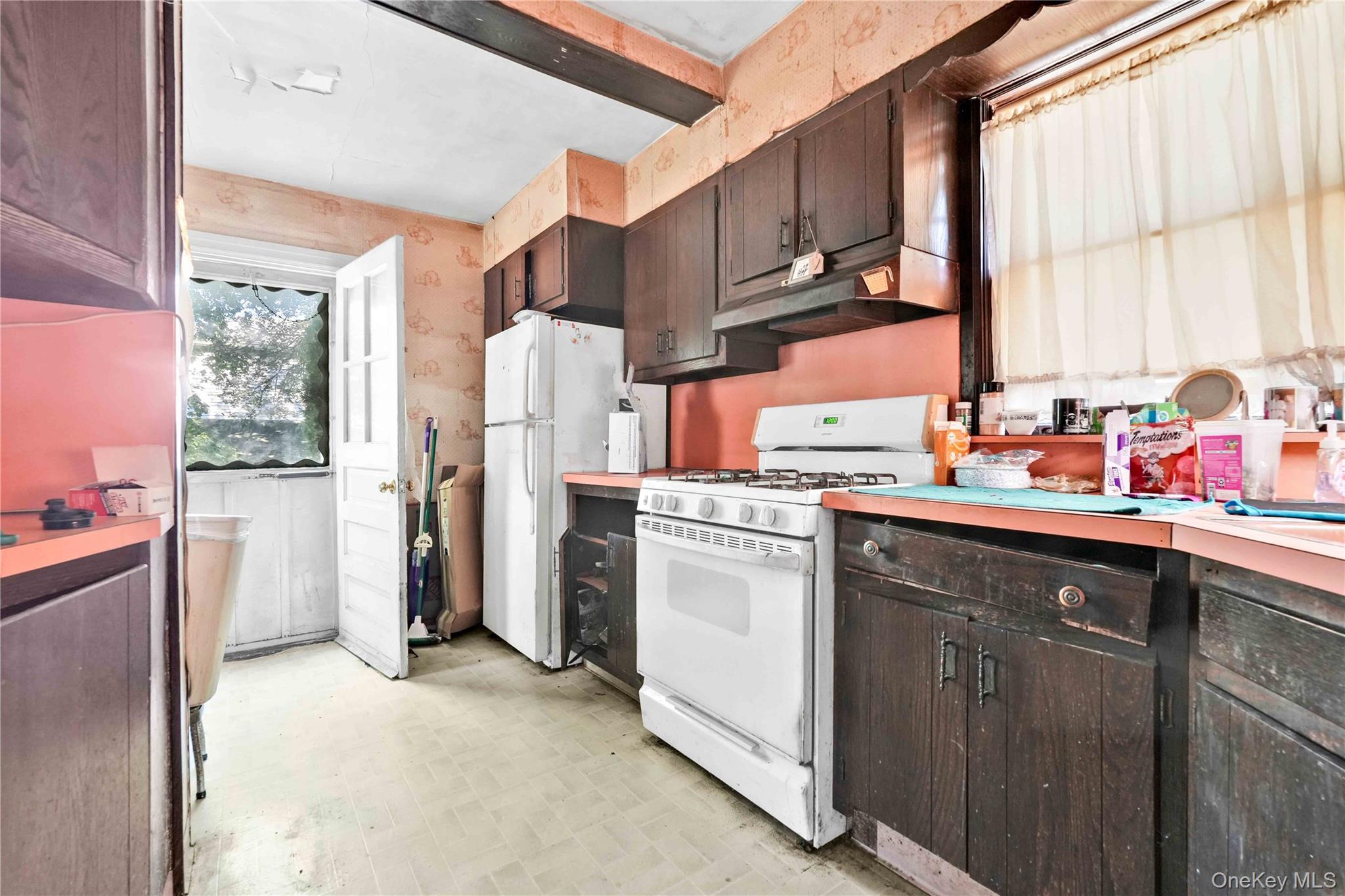 #9 photo, 42 Satterie Avenue, ナッソー郡 Valley Stream , NY 11580