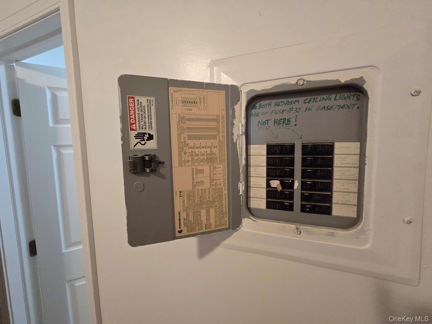 #11 photo, 92-14 95th Avenue, クイーンズ区 Ozone Park , NY 11416