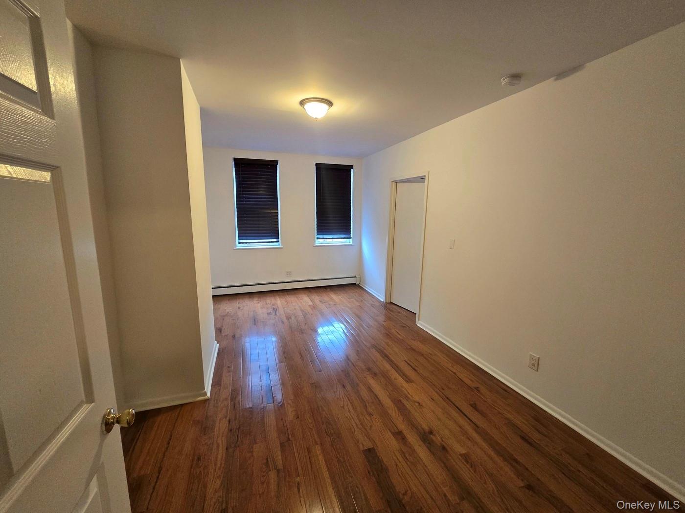 #8 photo, 92-14 95th Avenue, クイーンズ区 Ozone Park , NY 11416