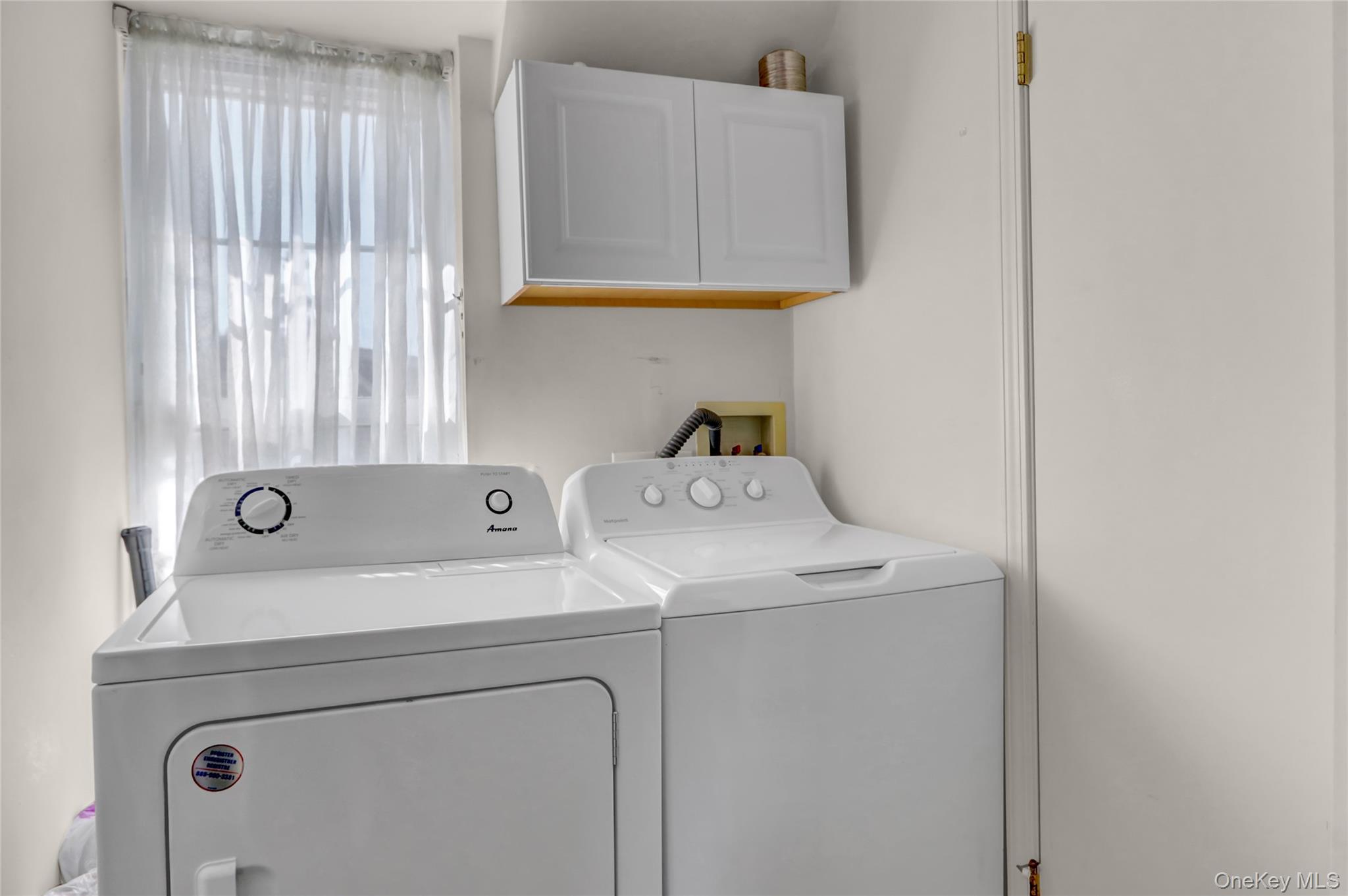 #13 photo, 66 Center Avenue, サフォーク郡 Bay Shore , NY 11706