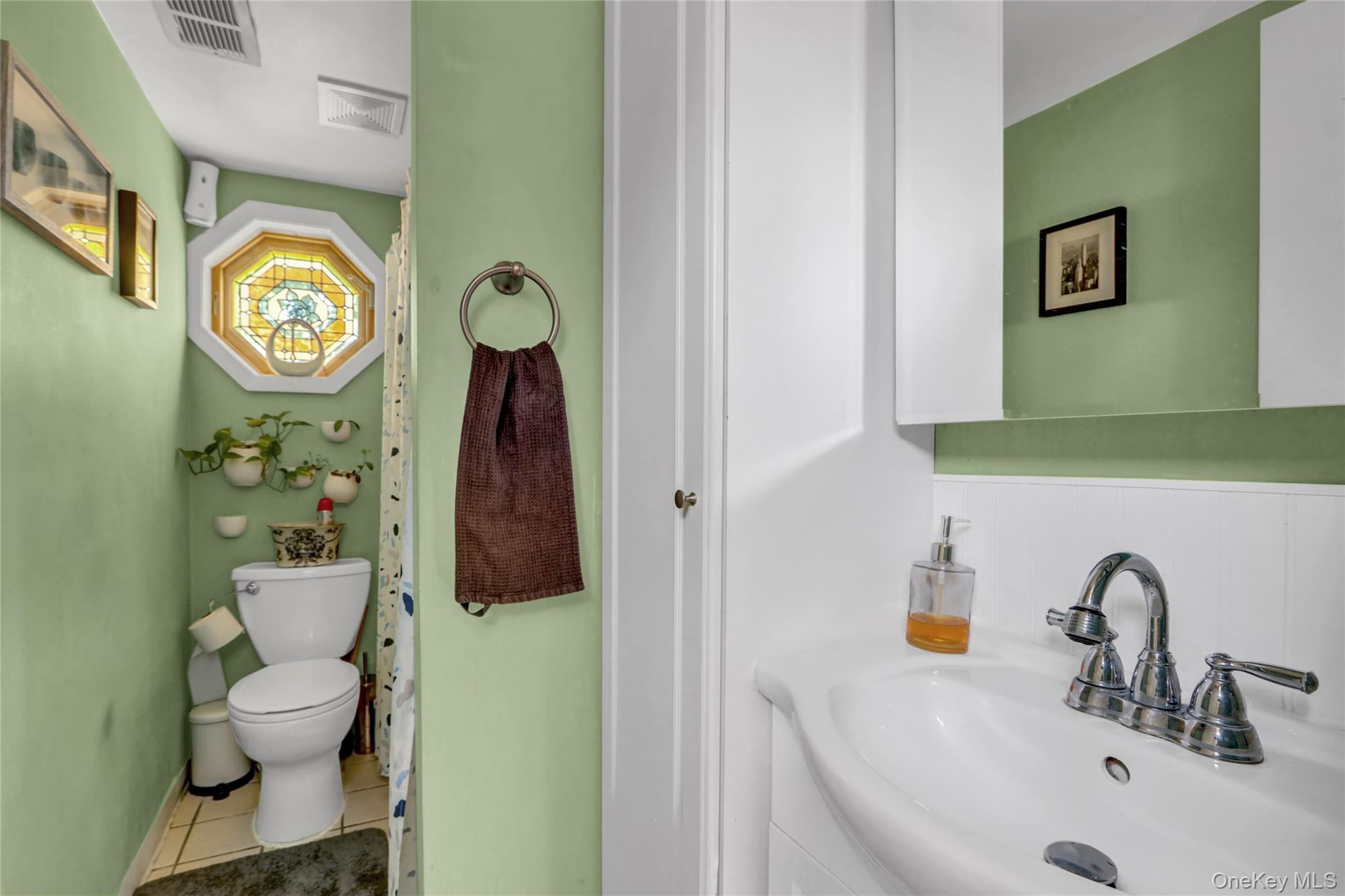 #6 photo, 66 Center Avenue, サフォーク郡 Bay Shore , NY 11706