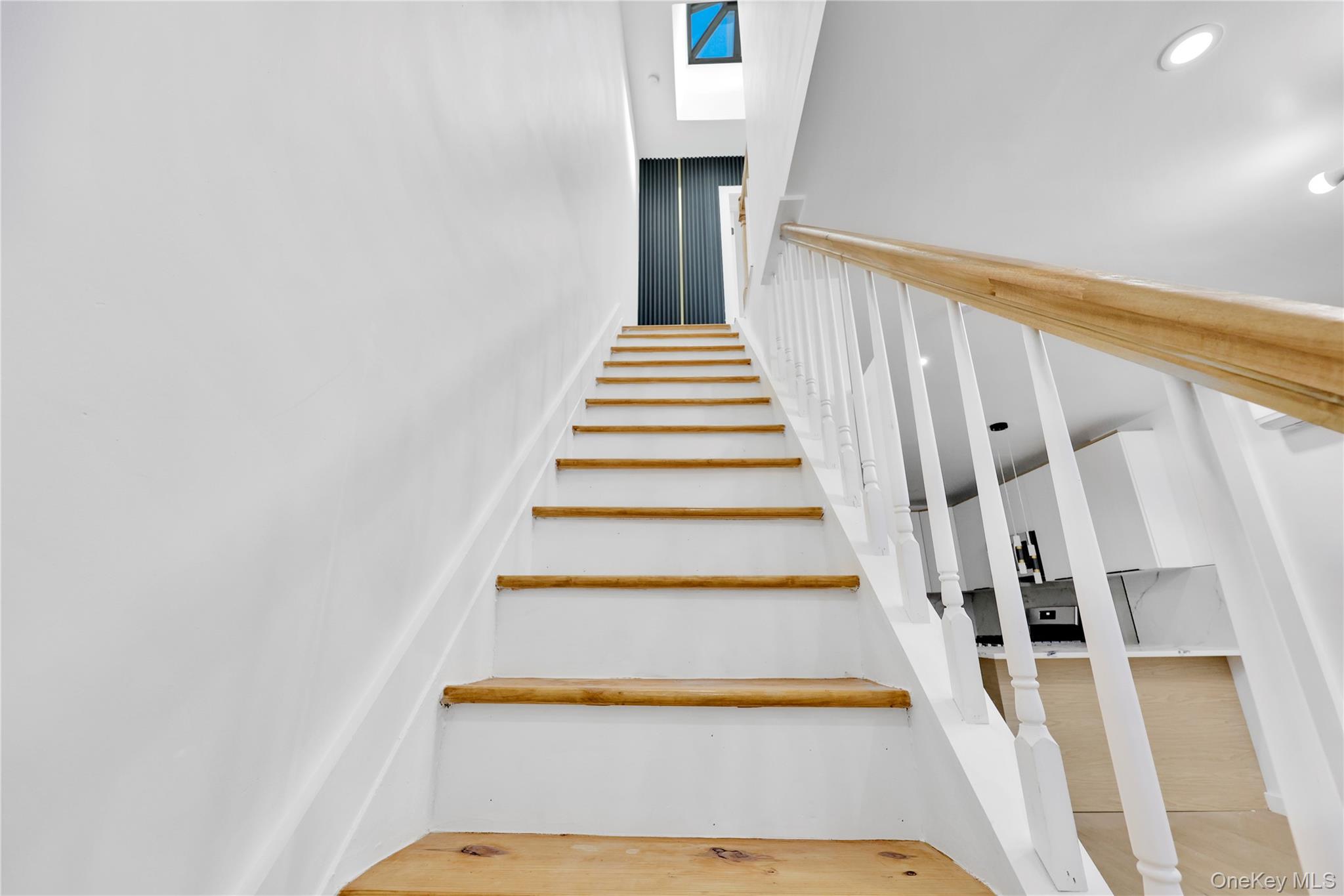 #11 photo, 14225 Sutter Avenue, クイーンズ区 South Ozone Park , NY 11436