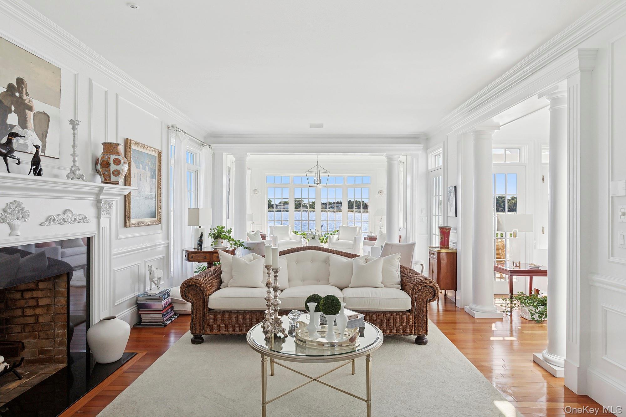 #15 photo, 19 Canal Way, サフォーク郡 Hampton Bays , NY 11946