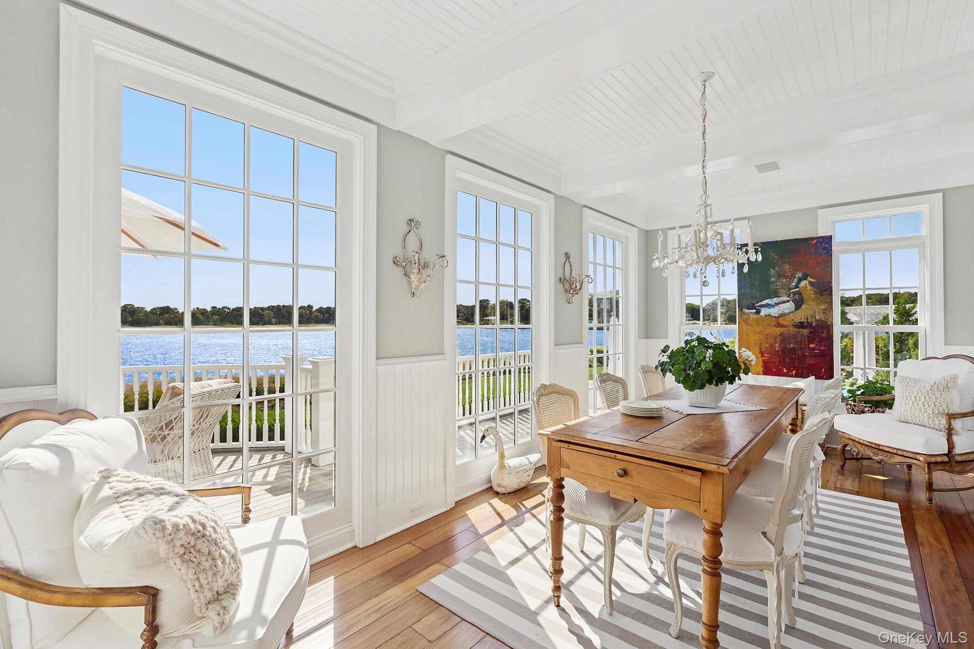 #18 photo, 19 Canal Way, サフォーク郡 Hampton Bays , NY 11946