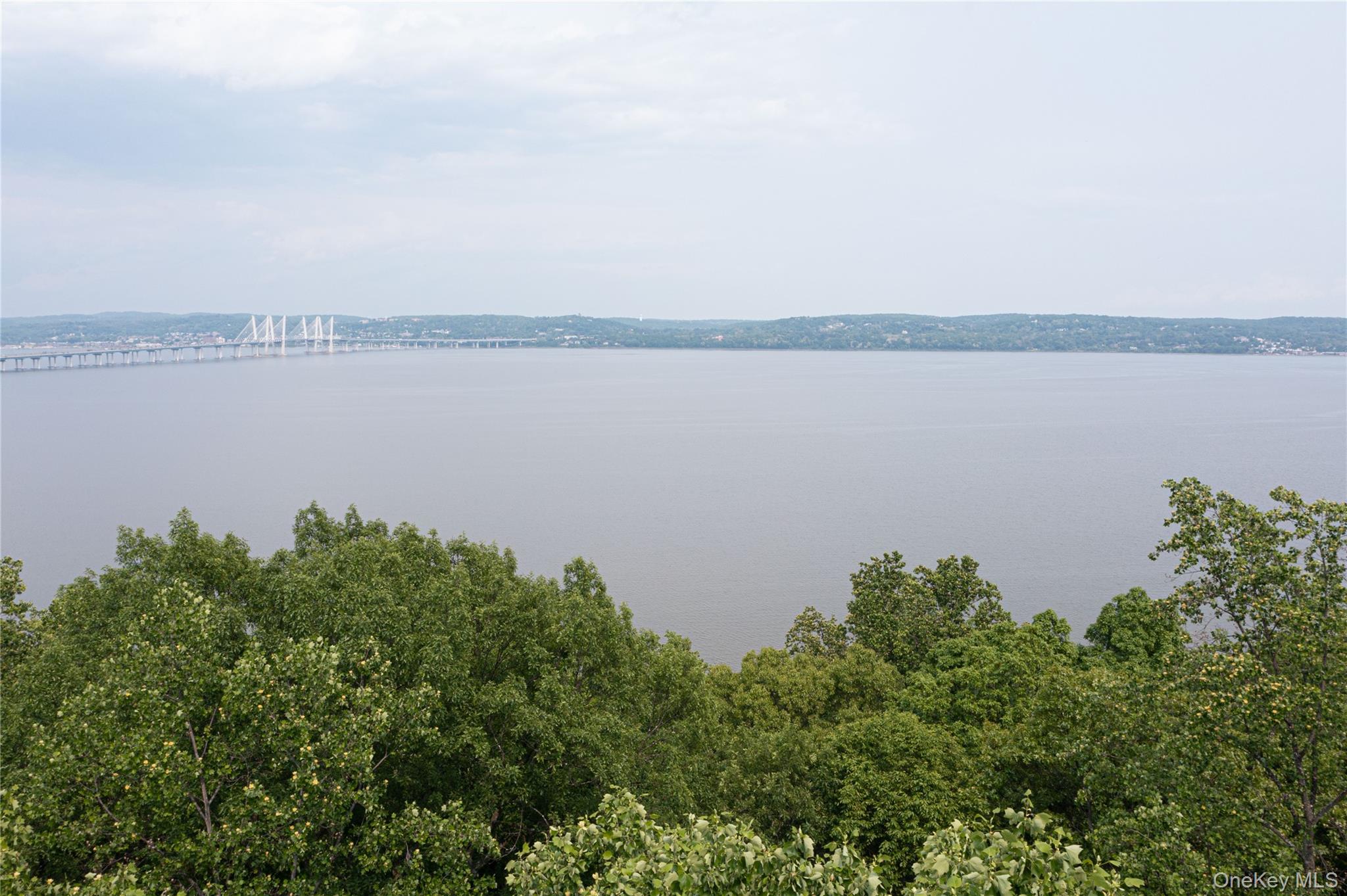 #8 photo, 903 Route 9W, Nyack , NY 10960