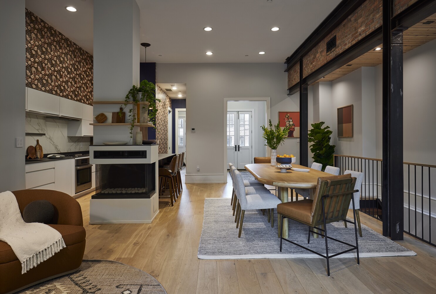 #3 photo, 1377 DEAN Street, ブルックリン区 Crown Heights , NY 11216