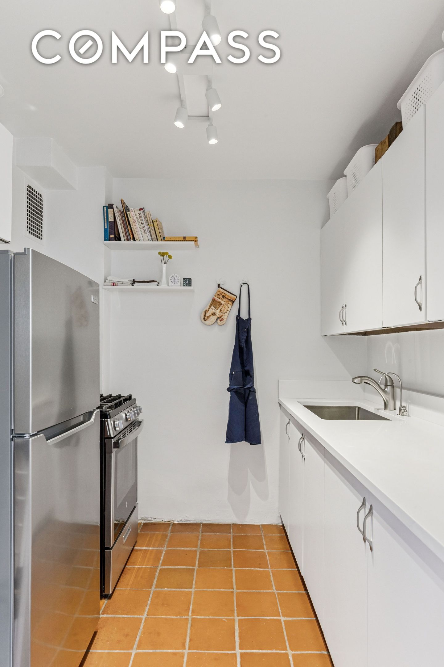 #6 photo, 301 E 69th Street, マンハッタン Lenox Hill , NY 10021