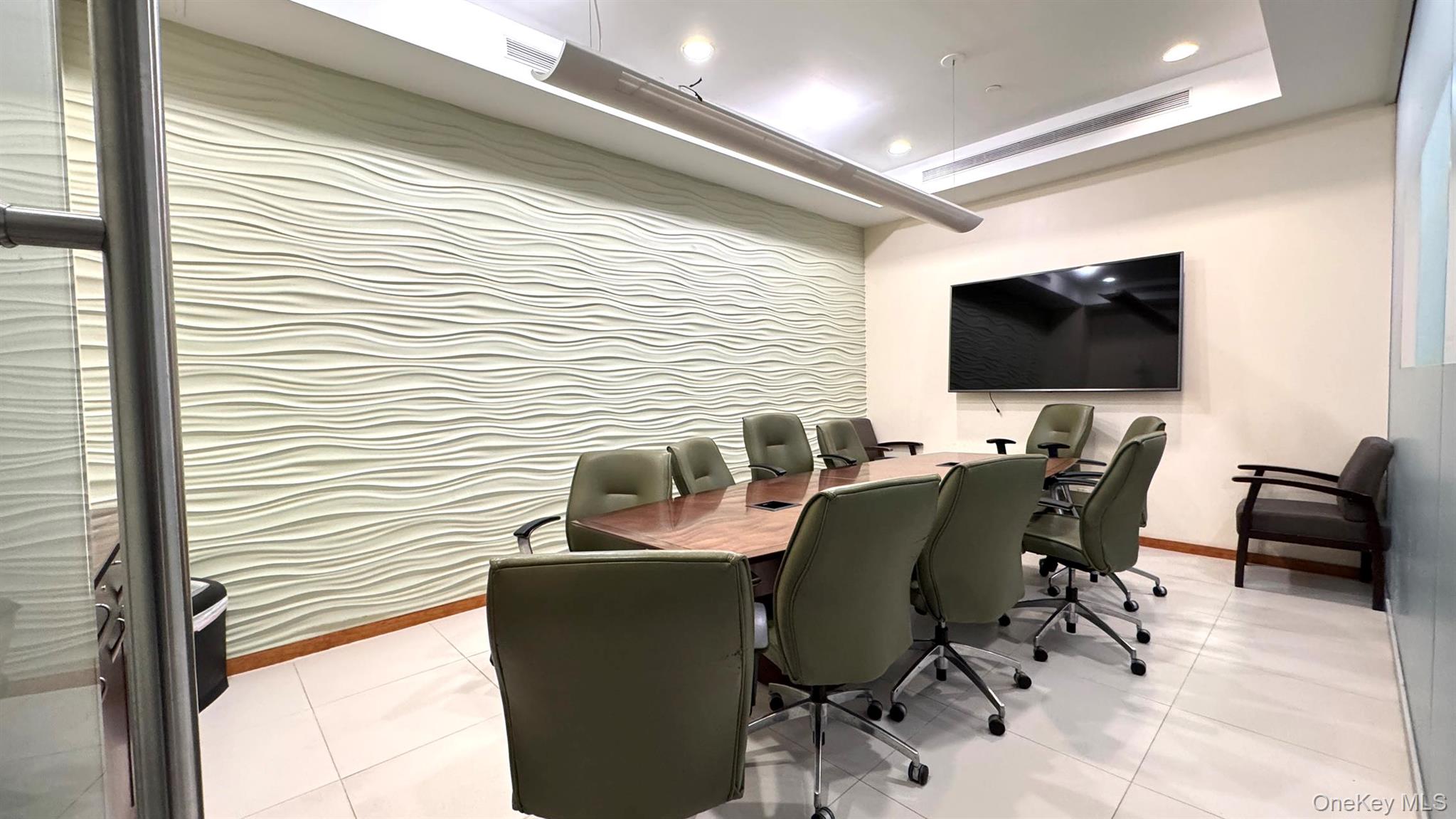 #4 photo, 136-20 38th Avenue, クイーンズ区 Flushing , NY 11354