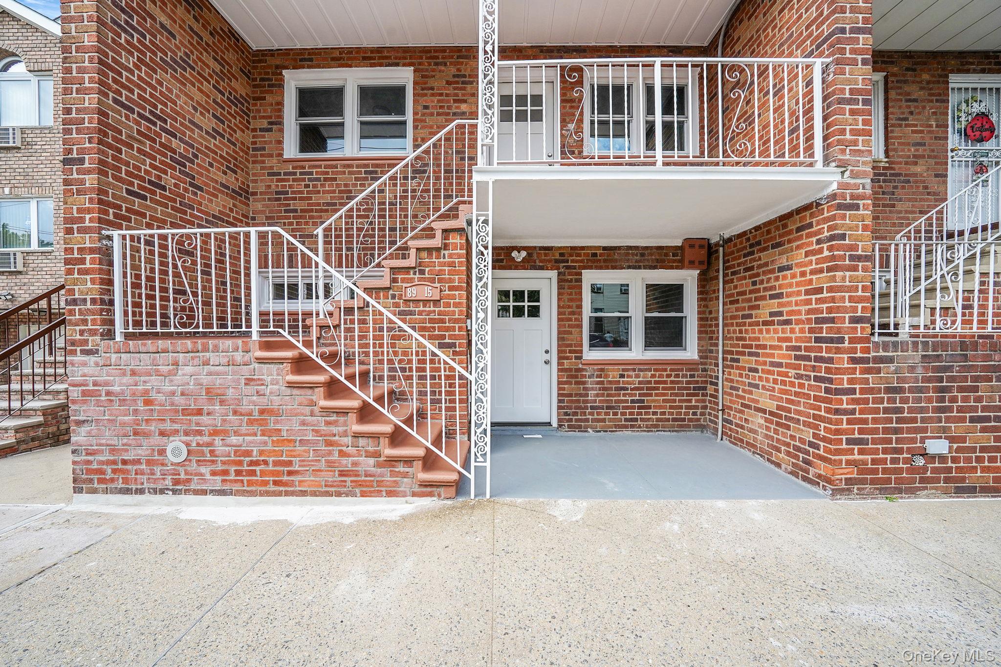 #1 photo, 8915 102nd Road, 皇后区 奥松公园 Ozone Park , NY 11416