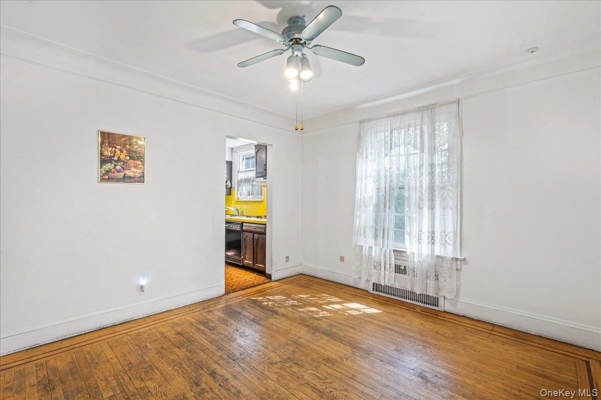 #5 photo, 18019 Grand Central Parkway, クイーンズ区 Jamaica Estates , NY 11432